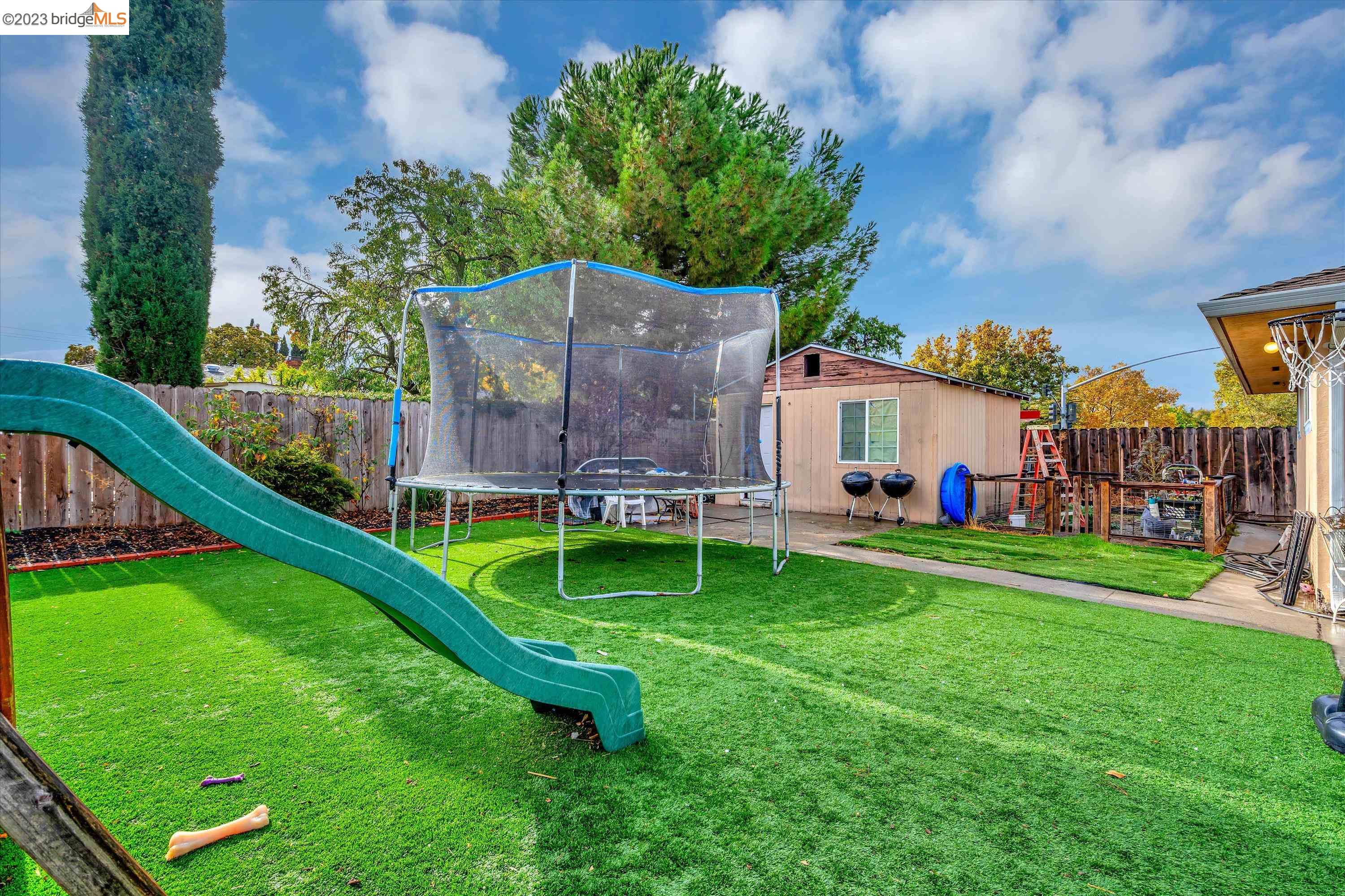 124 Sierra Dr