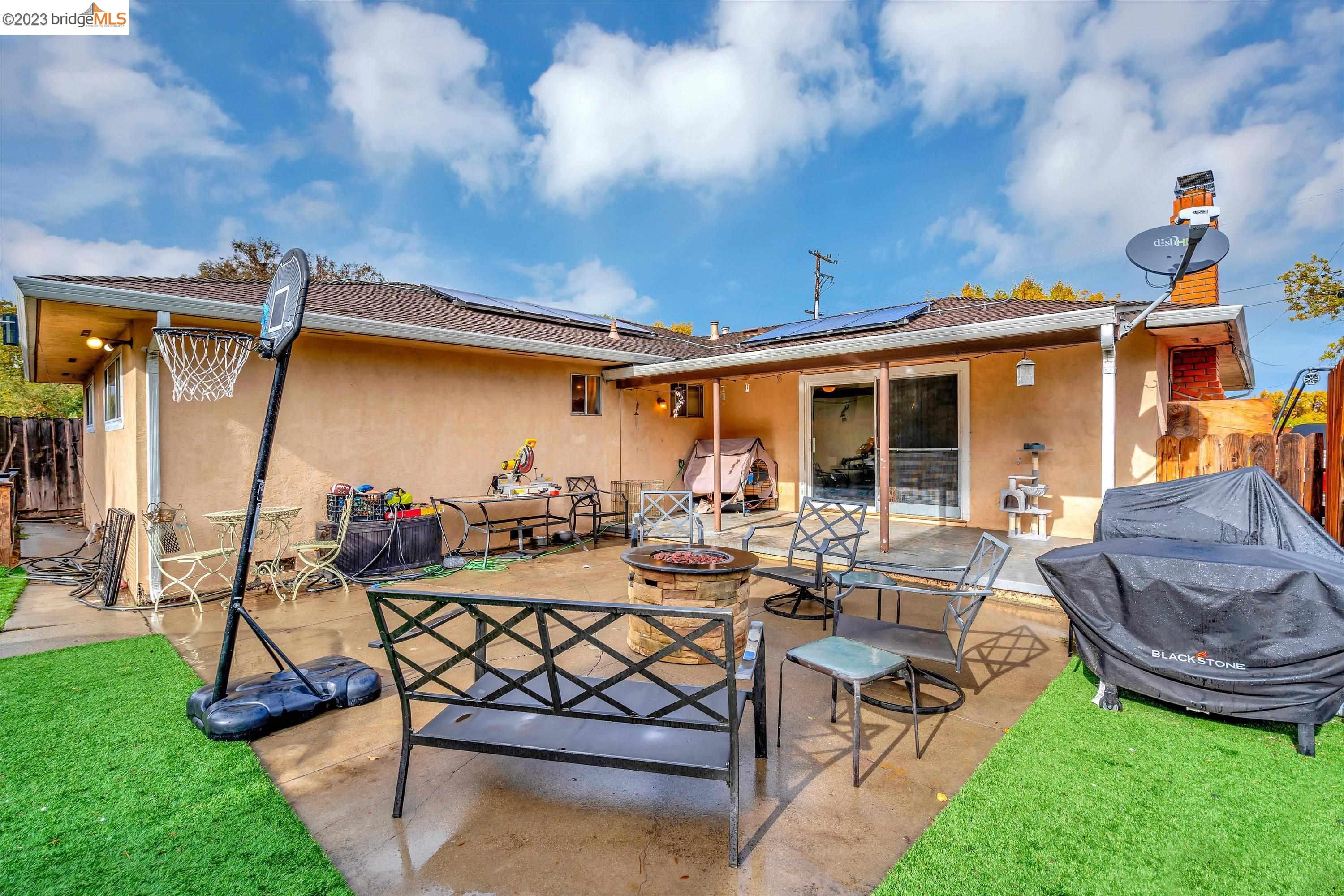 124 Sierra Dr