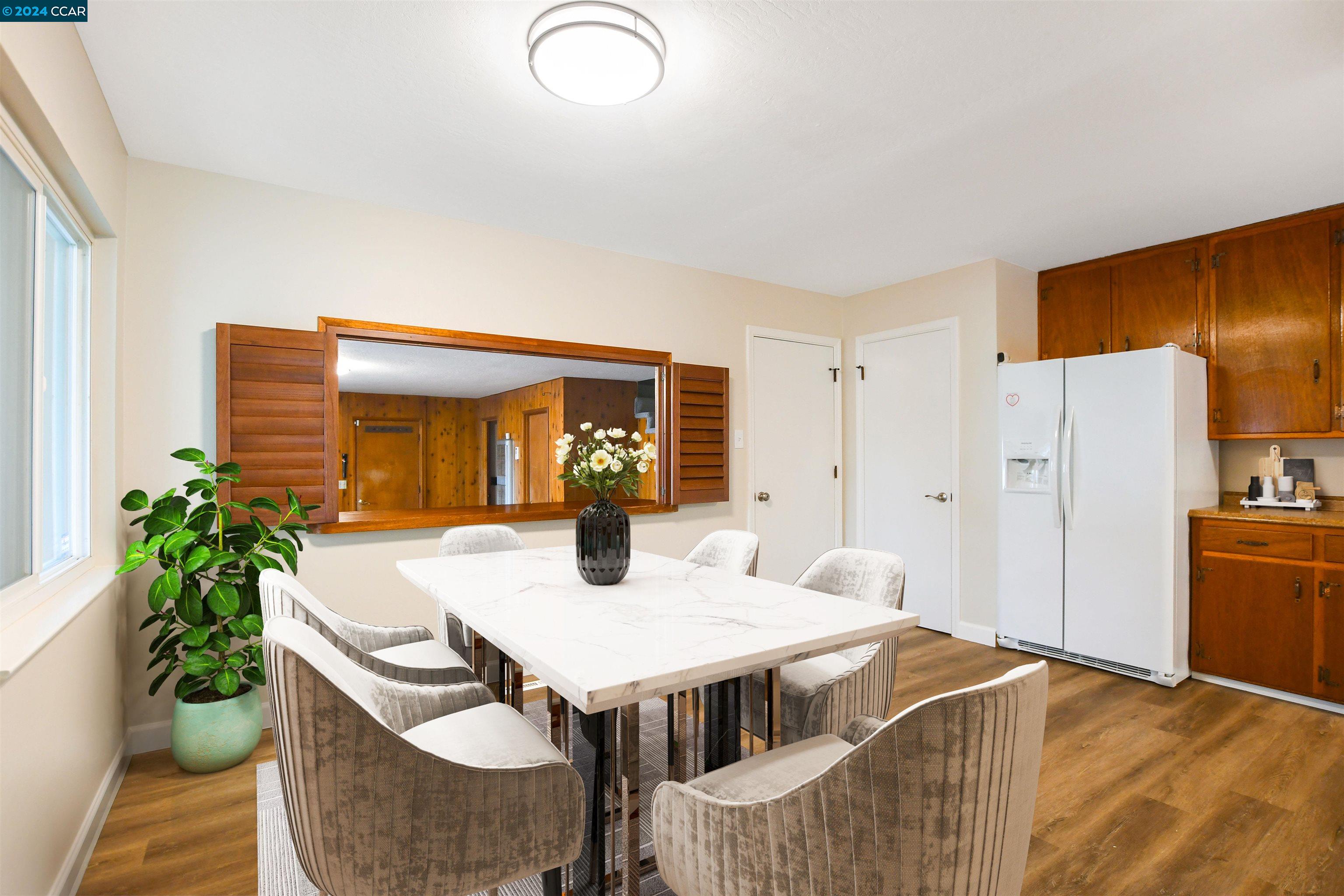 1188 Carey Dr