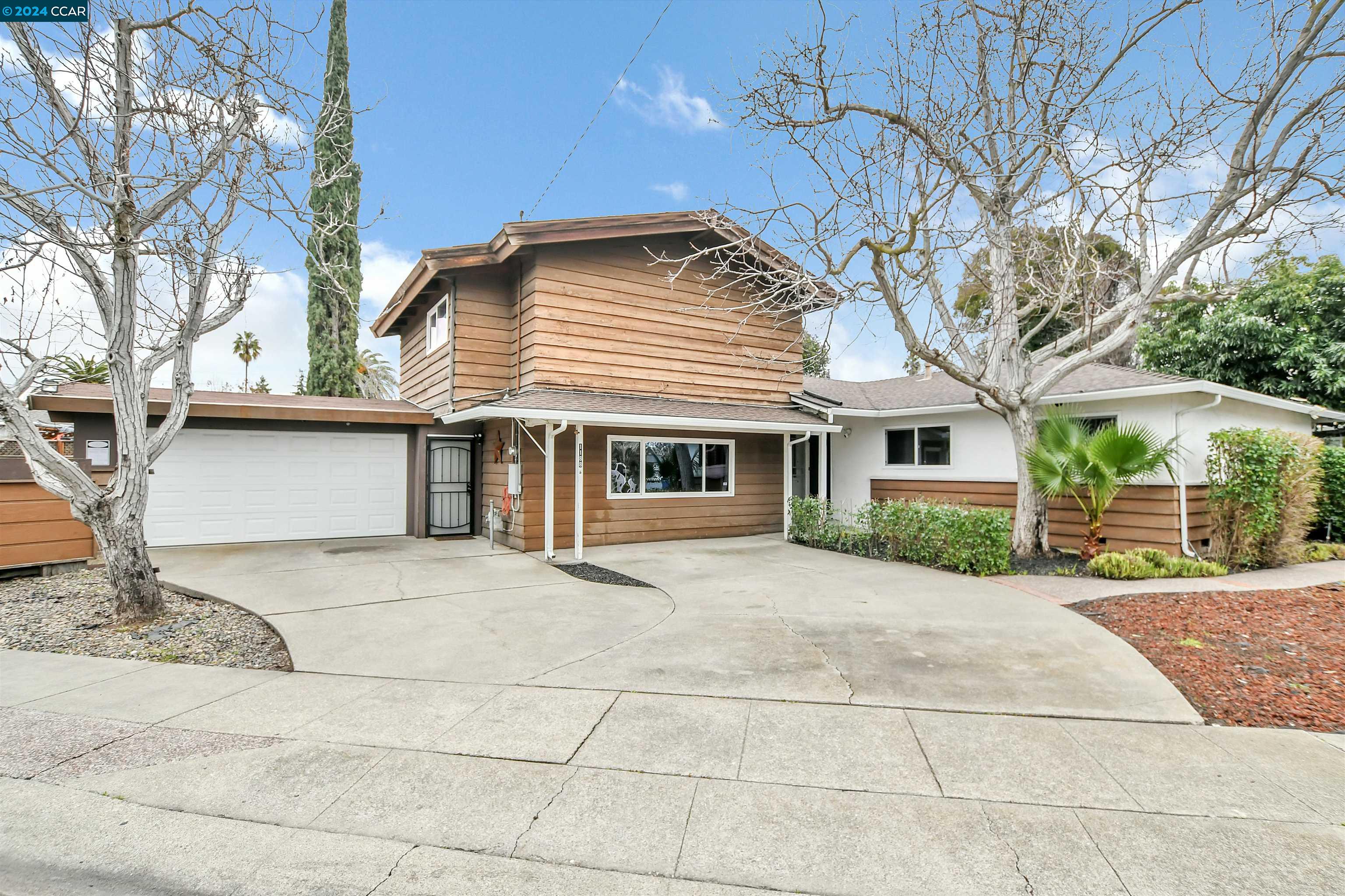 1188 Carey Dr