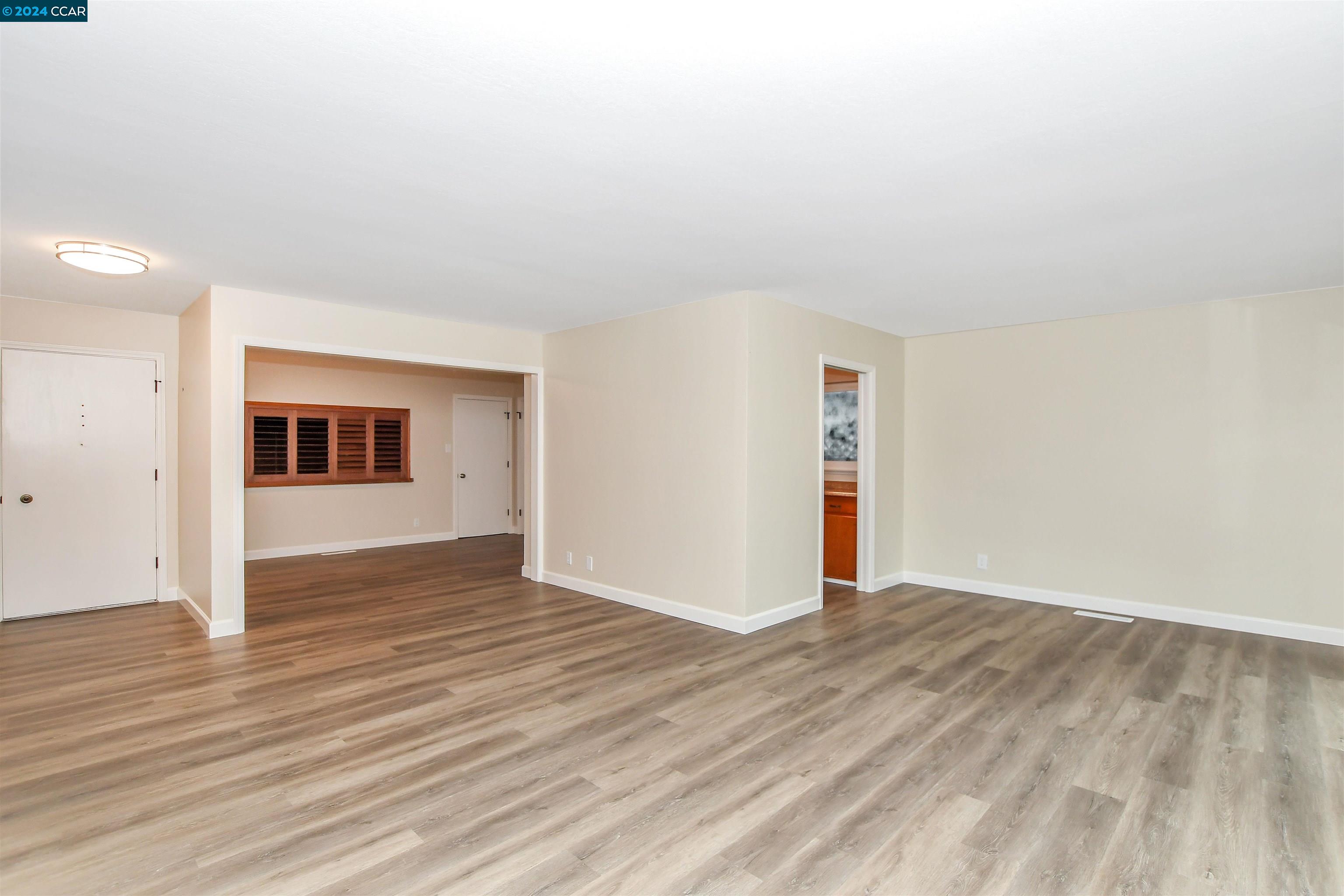 1188 Carey Dr