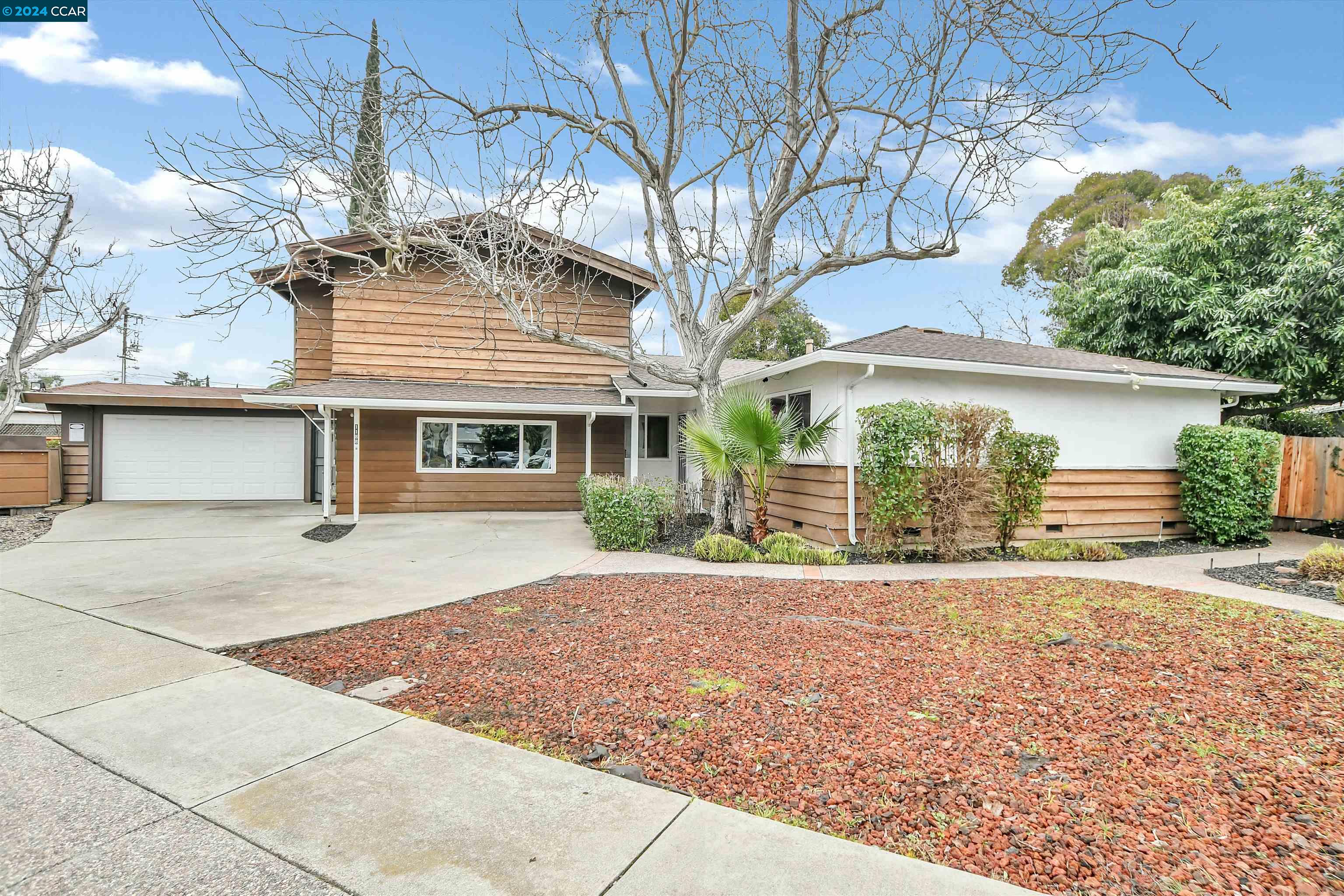1188 Carey Dr