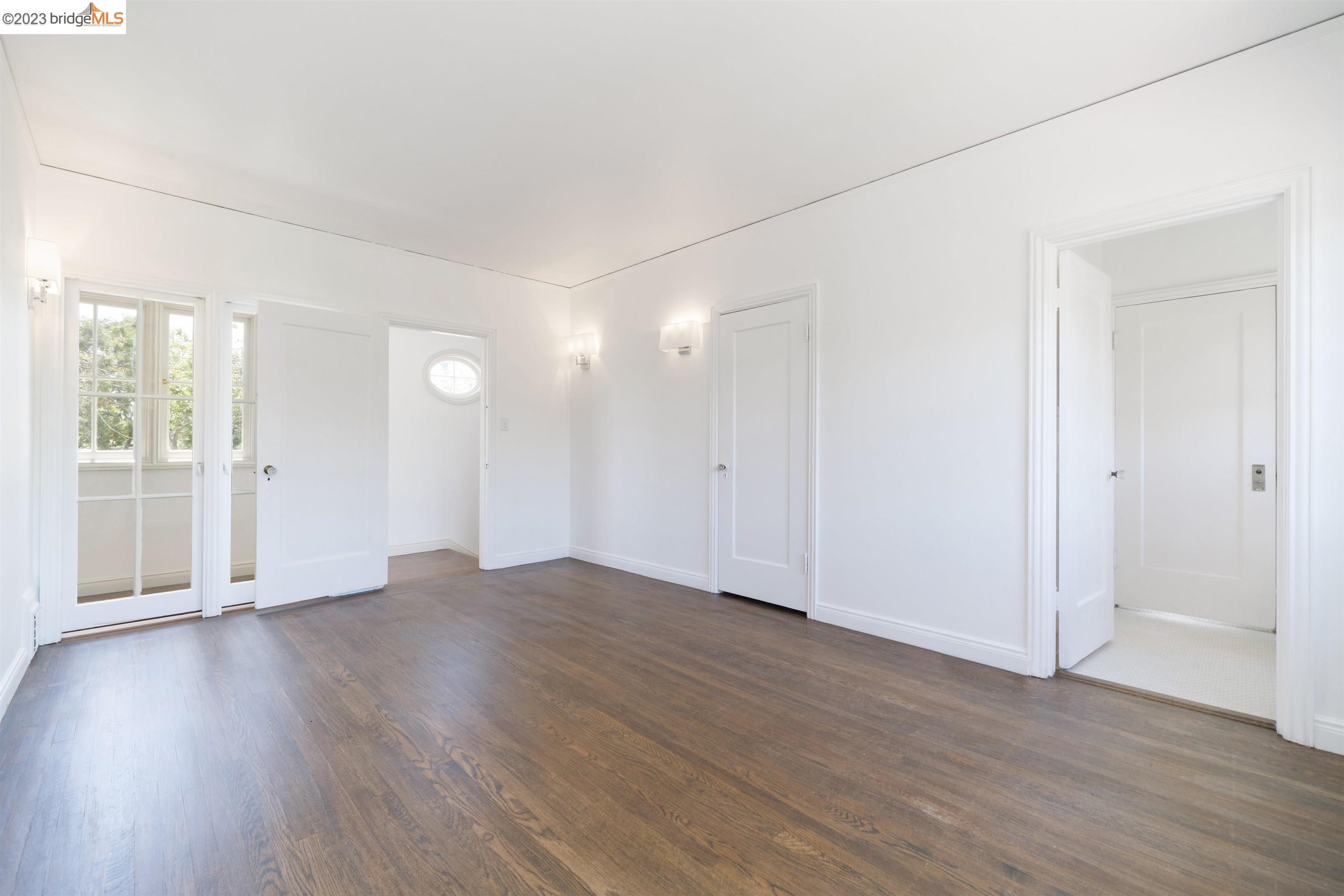 99 Lafayette Ave