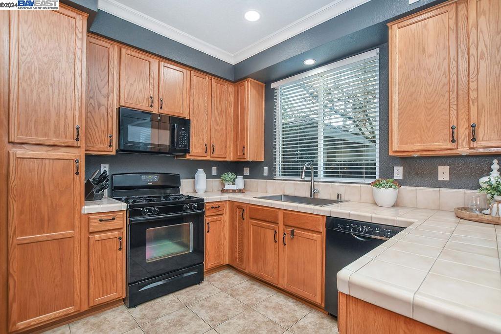 235 Weeping Willow Ct