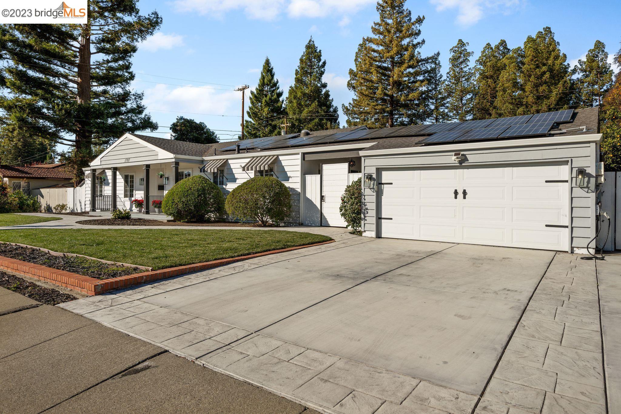 1787 Bishop Dr
