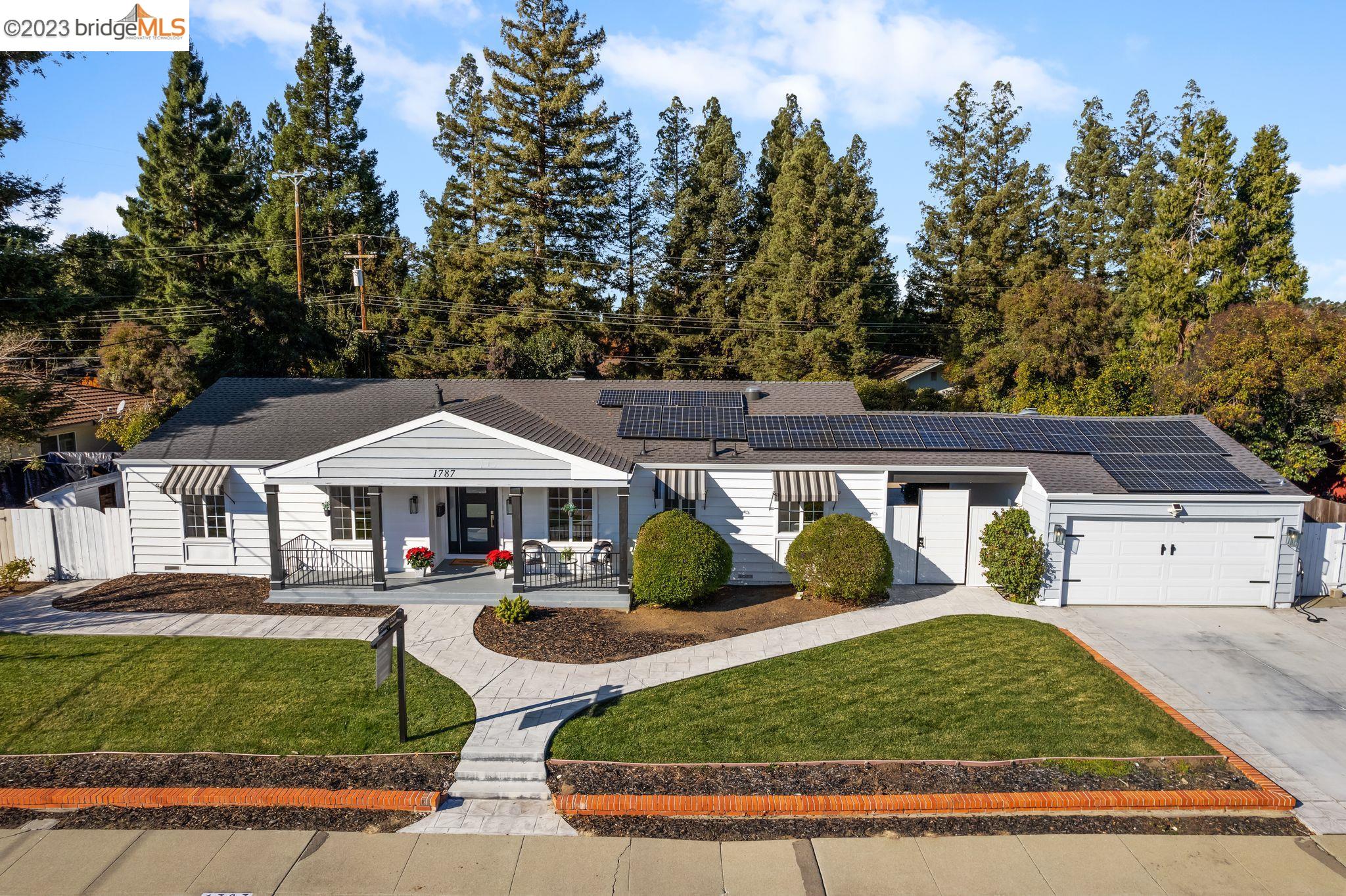 1787 Bishop Dr