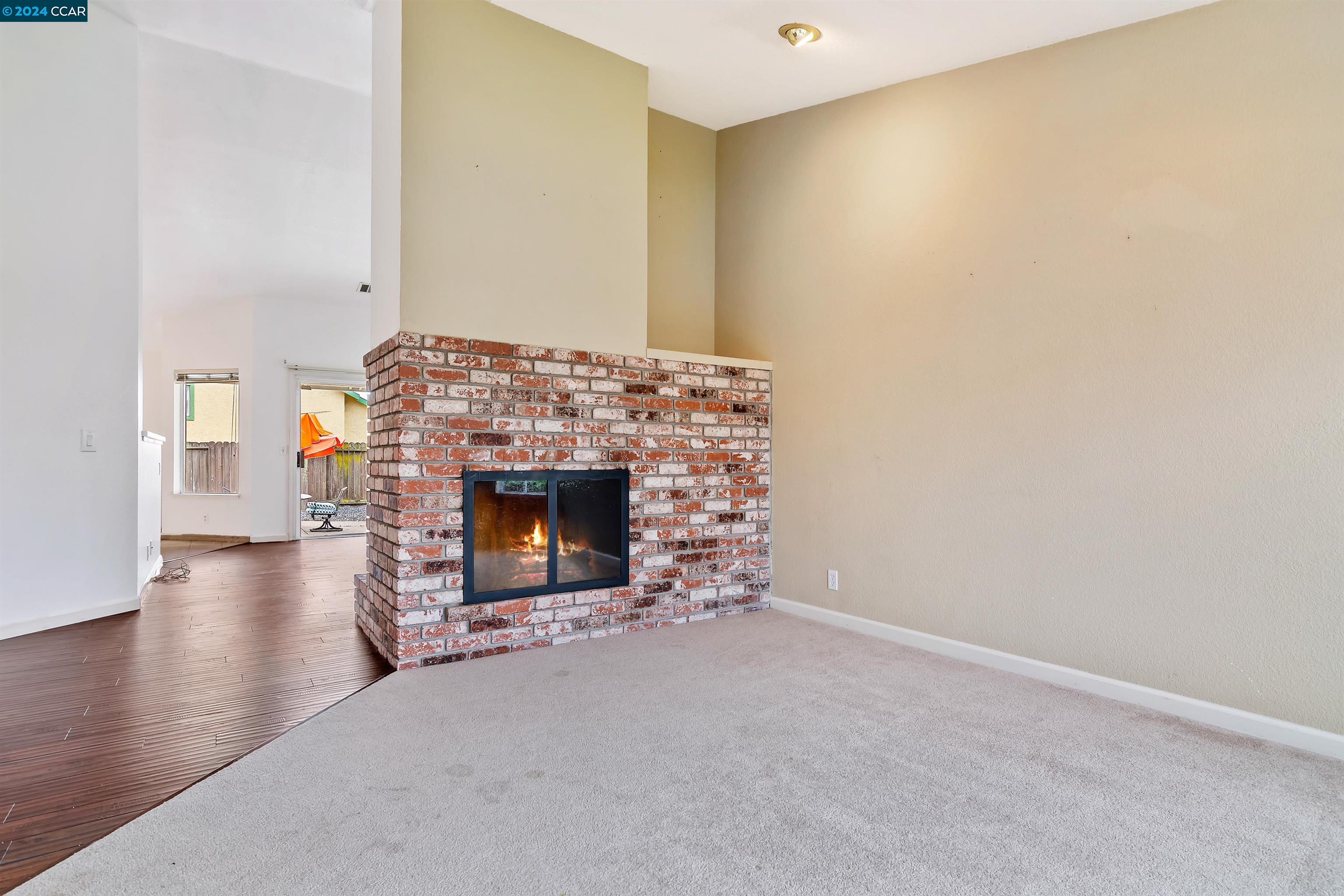 1506 Bella Vista Dr
