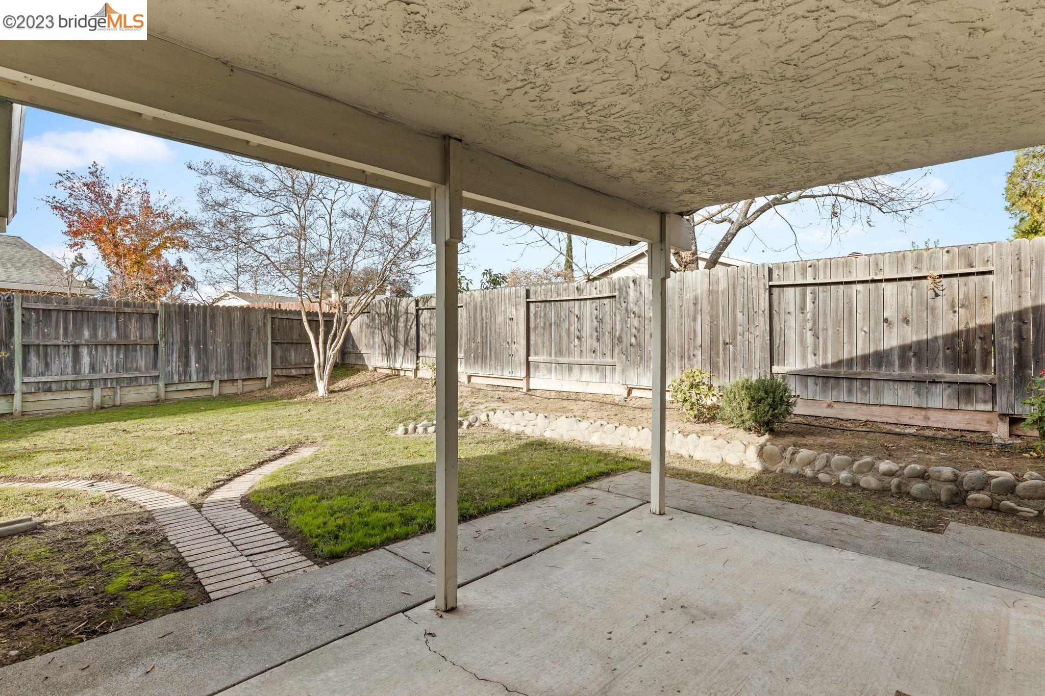 5616 Tupelo Dr