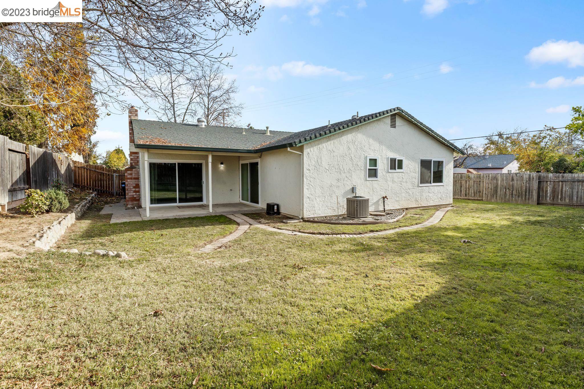 5616 Tupelo Dr