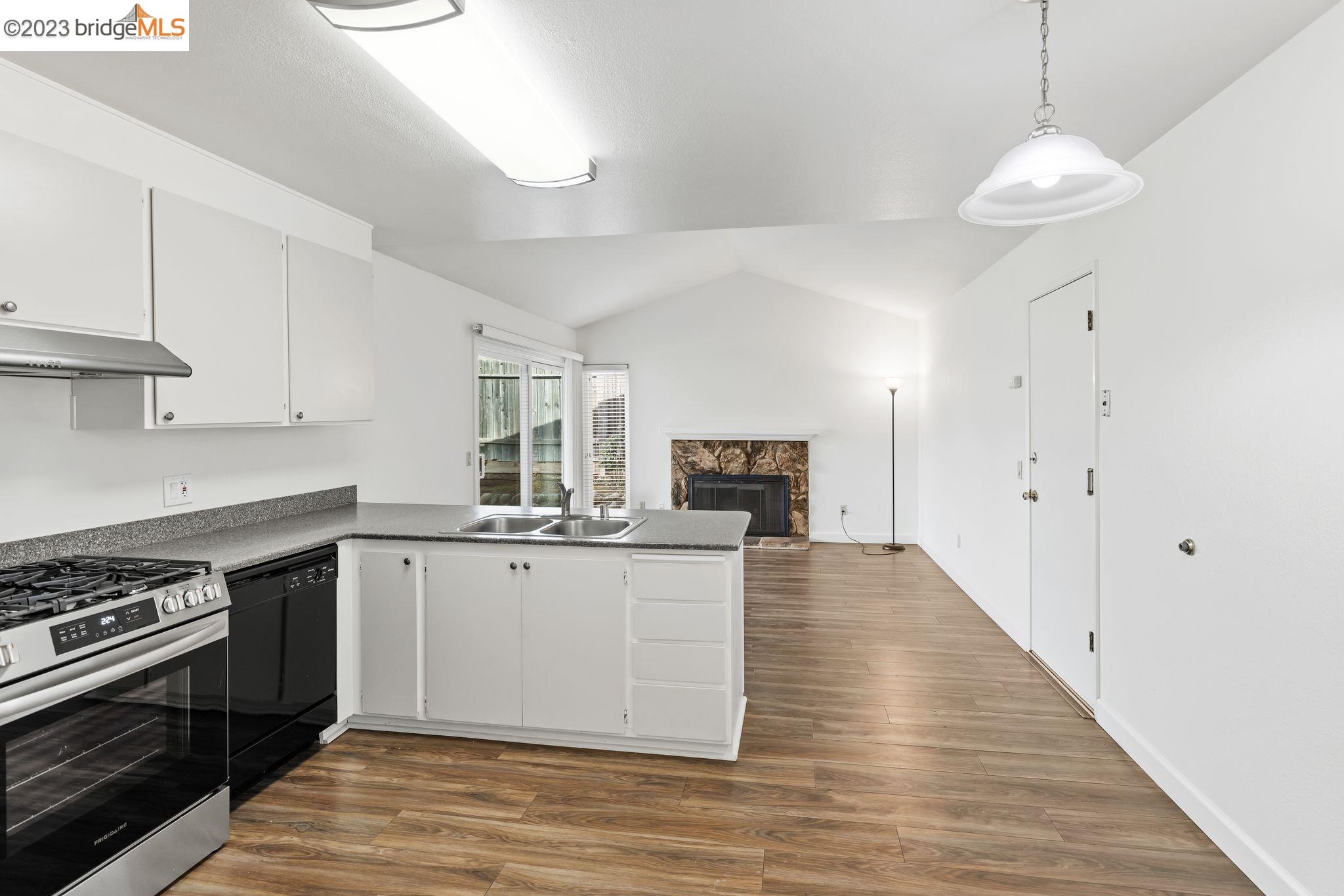 5616 Tupelo Dr