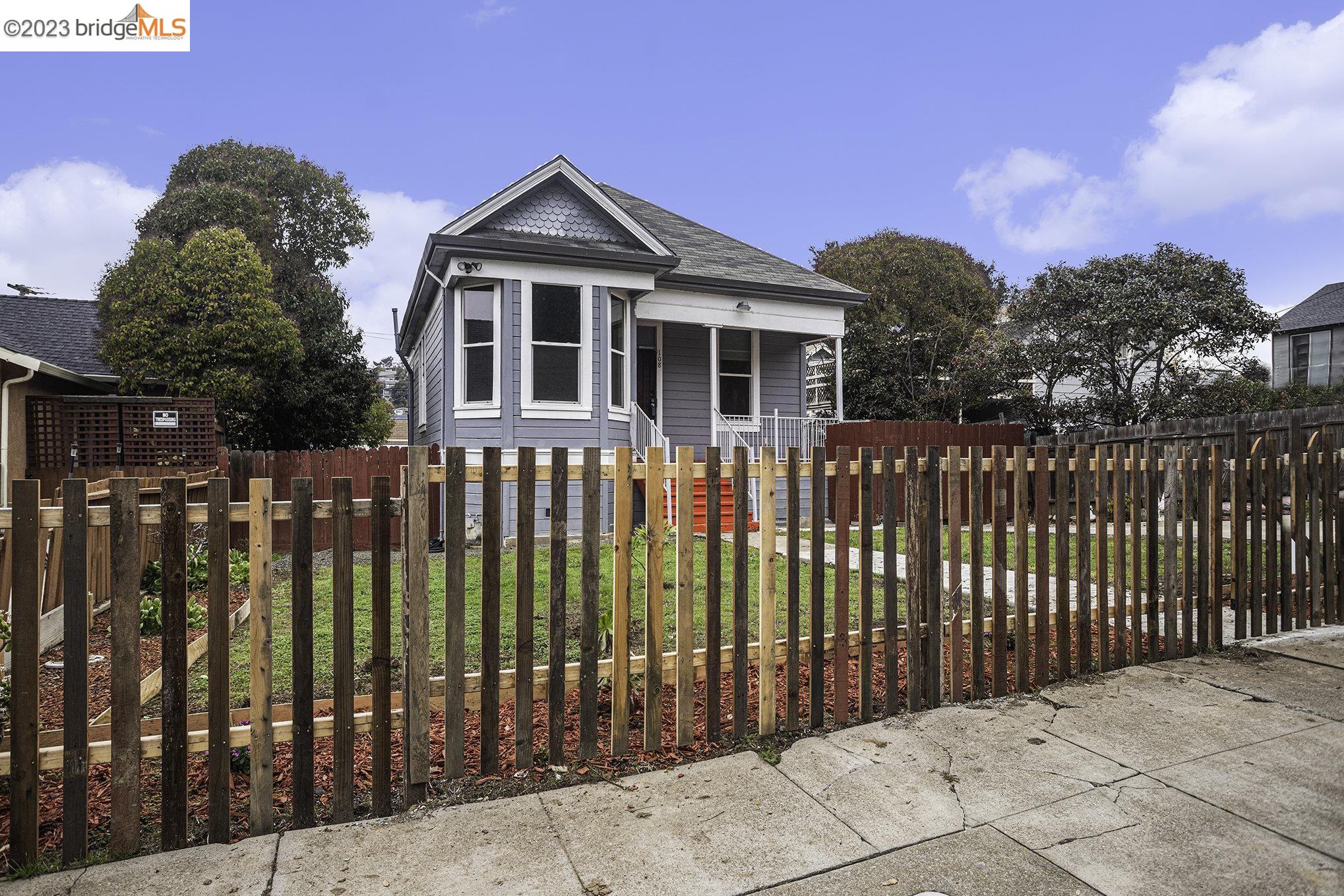 108 Alabama St