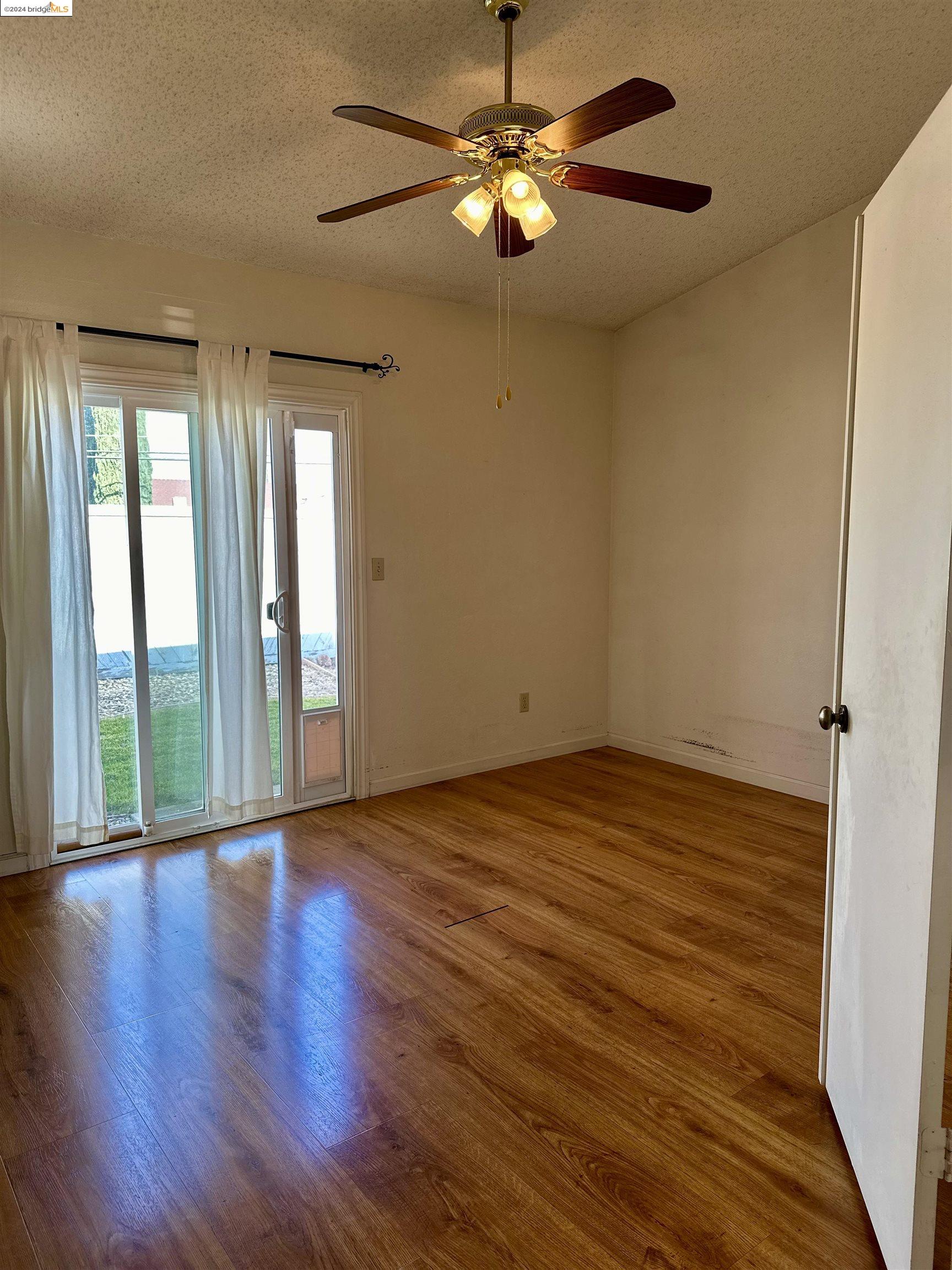 1794 Ponderosa Dr