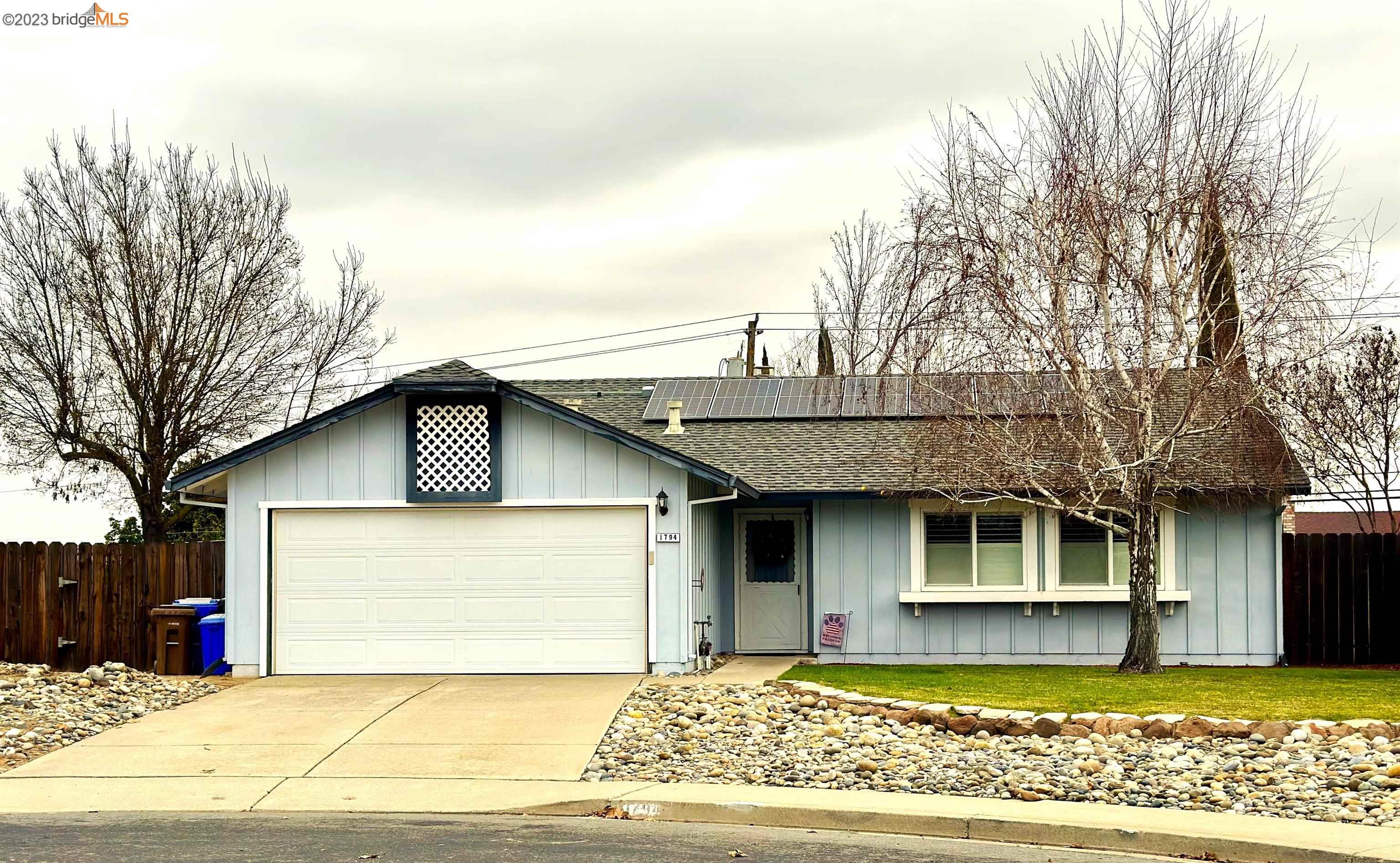 1794 Ponderosa Dr