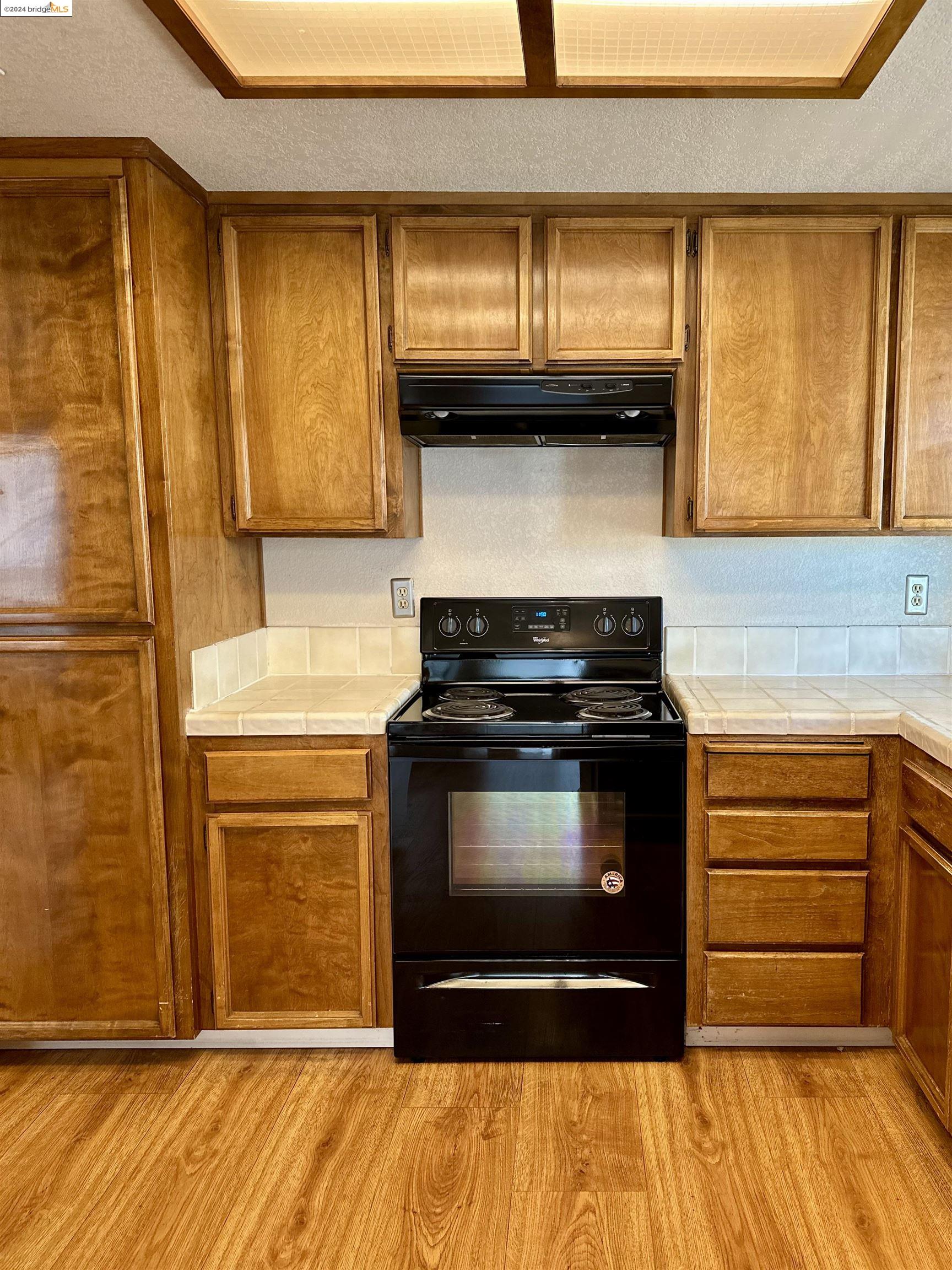 1794 Ponderosa Dr