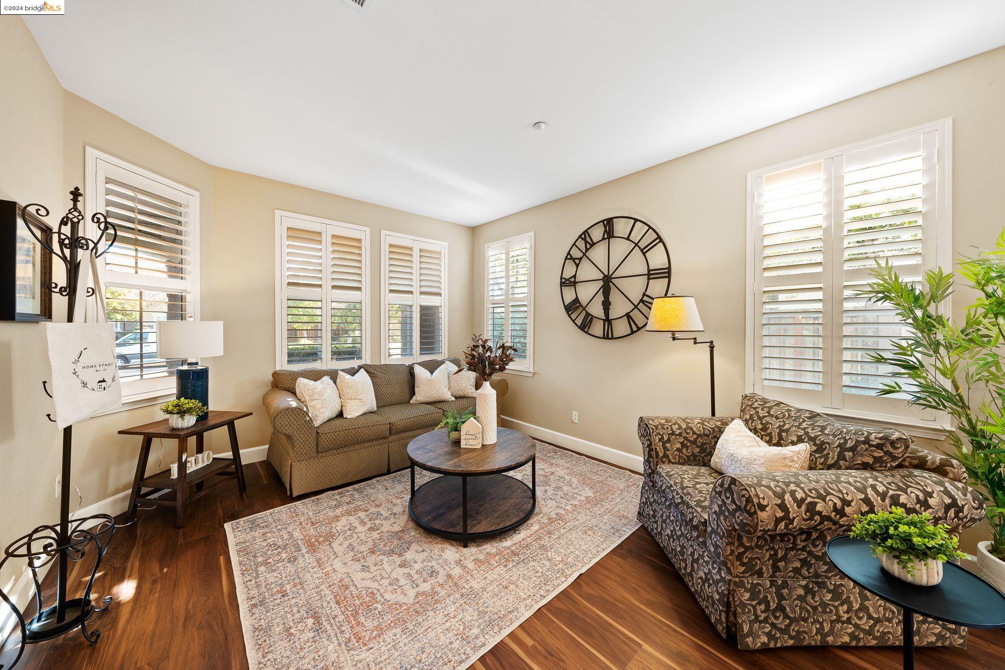 1929 Sofia Way