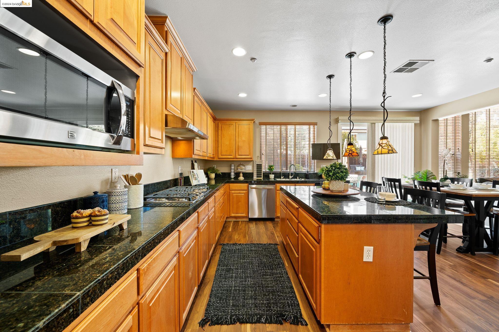 1929 Sofia Way
