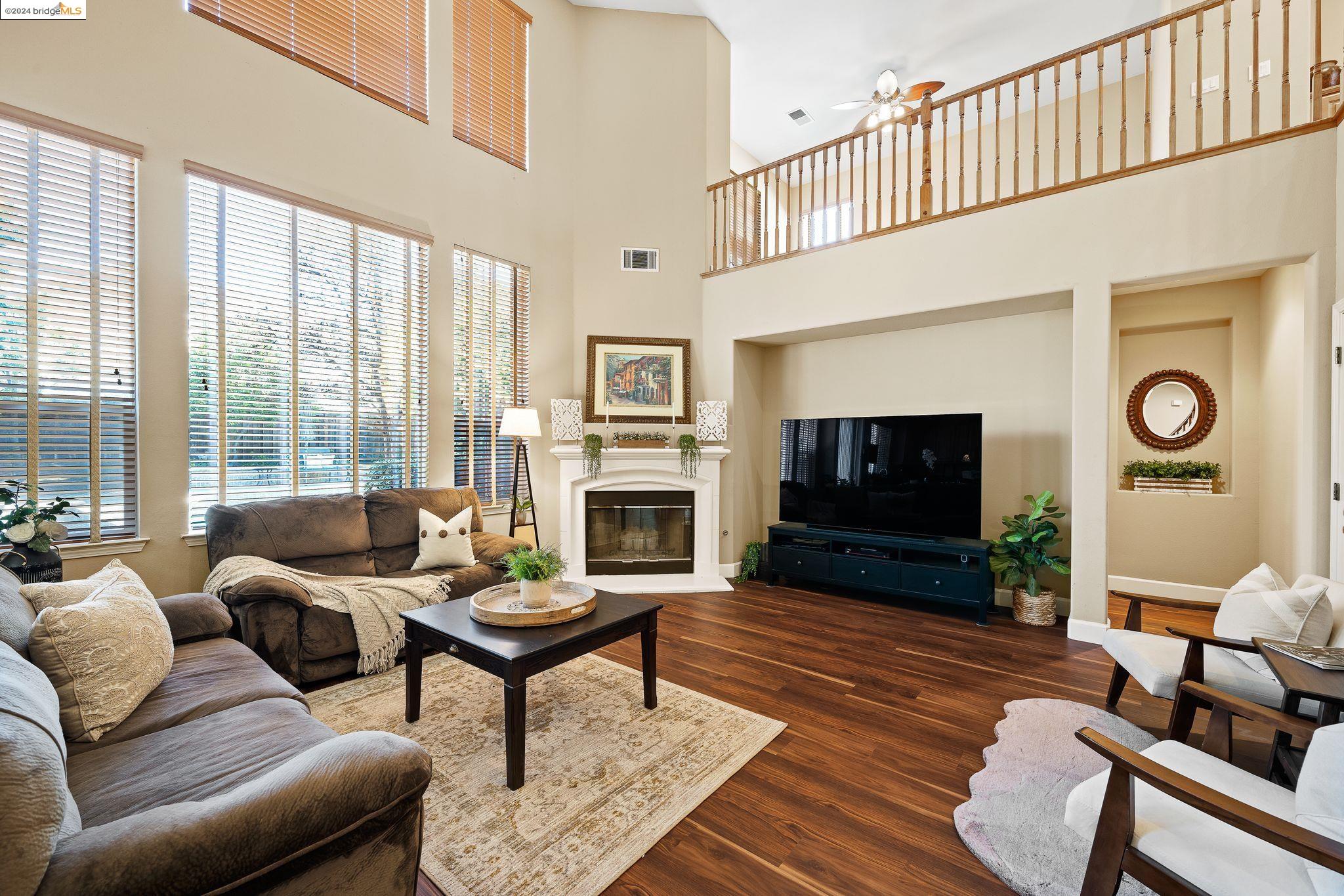 1929 Sofia Way