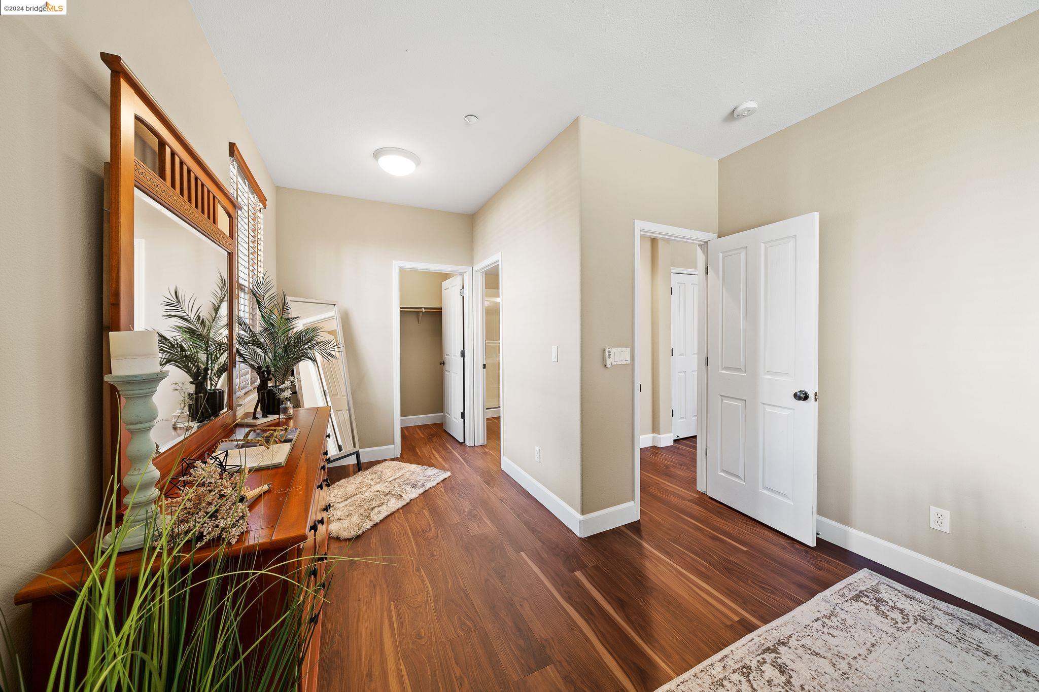 1929 Sofia Way
