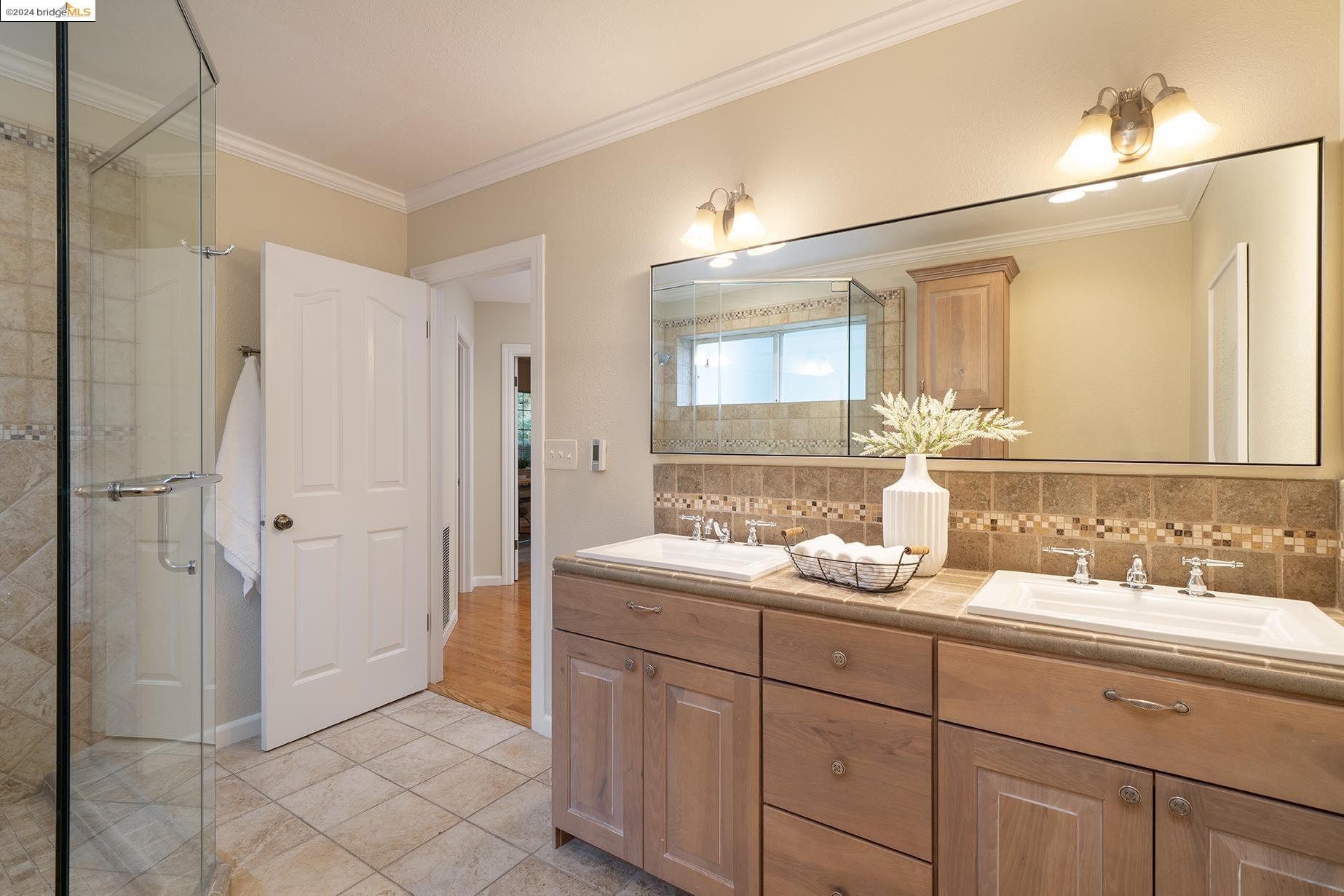 7057 Shirley Dr