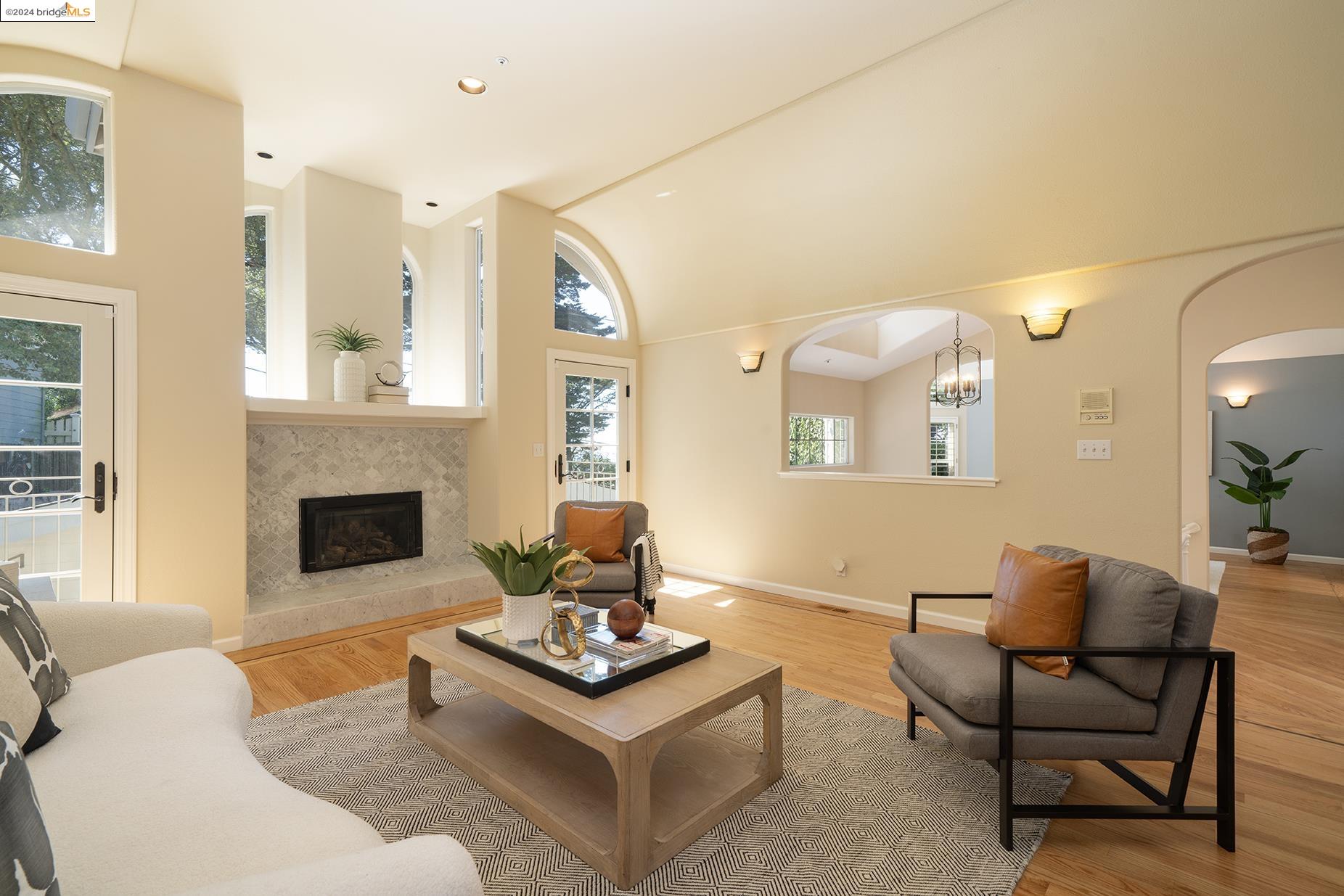 7057 Shirley Dr