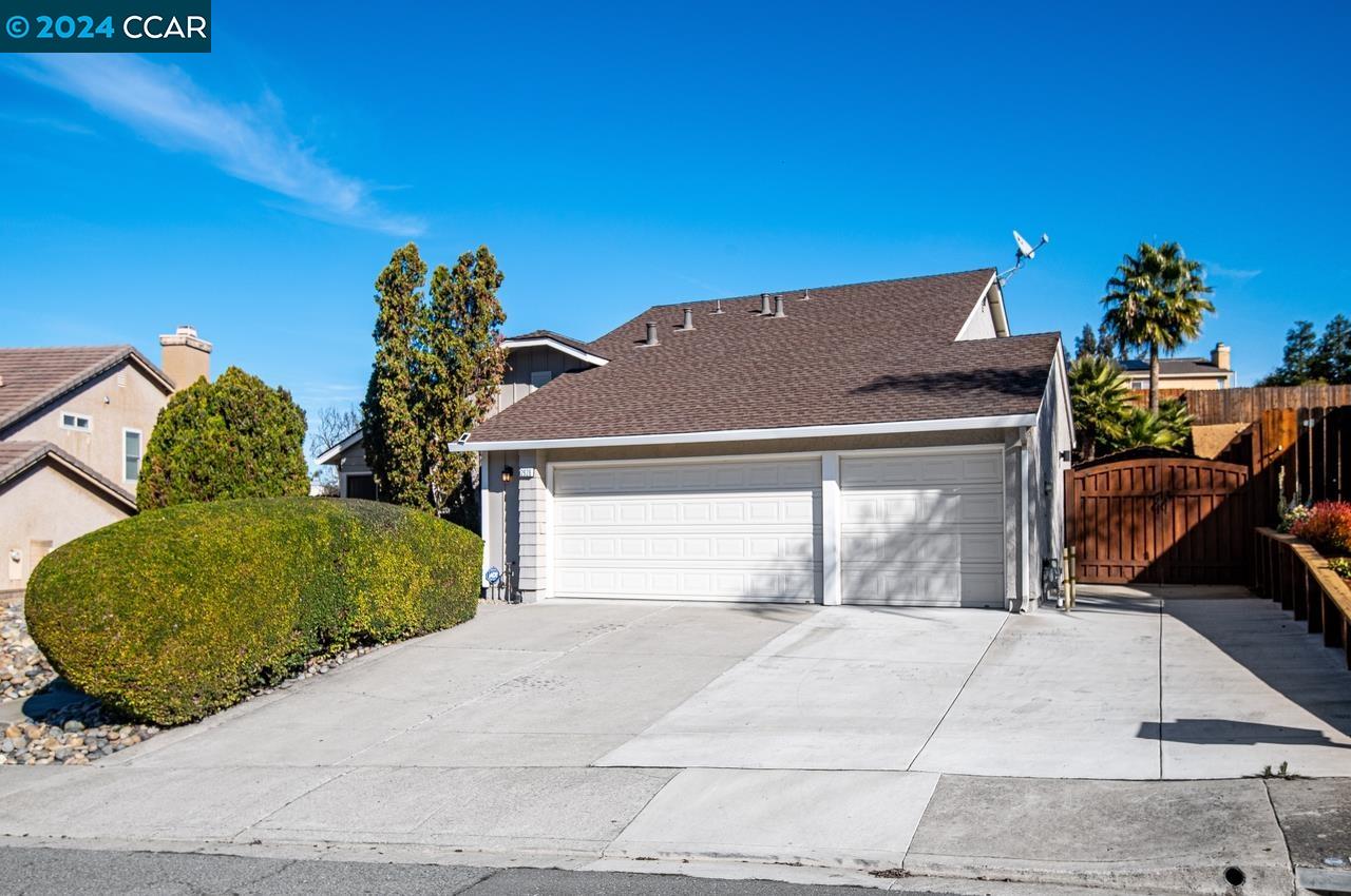 2926 Bluebell Cir