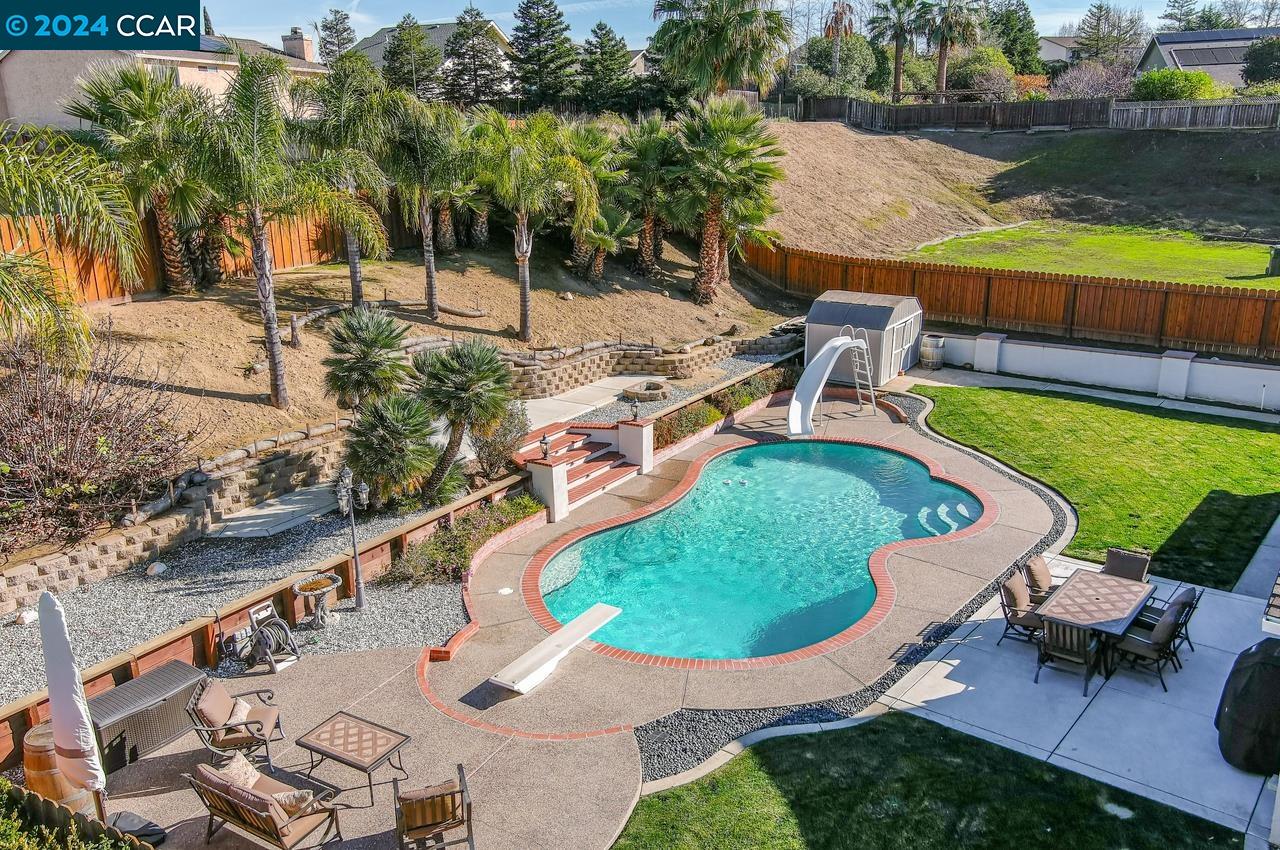 2926 Bluebell Cir