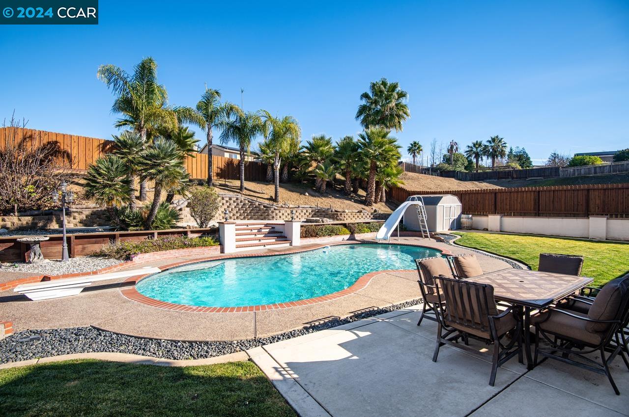 2926 Bluebell Cir
