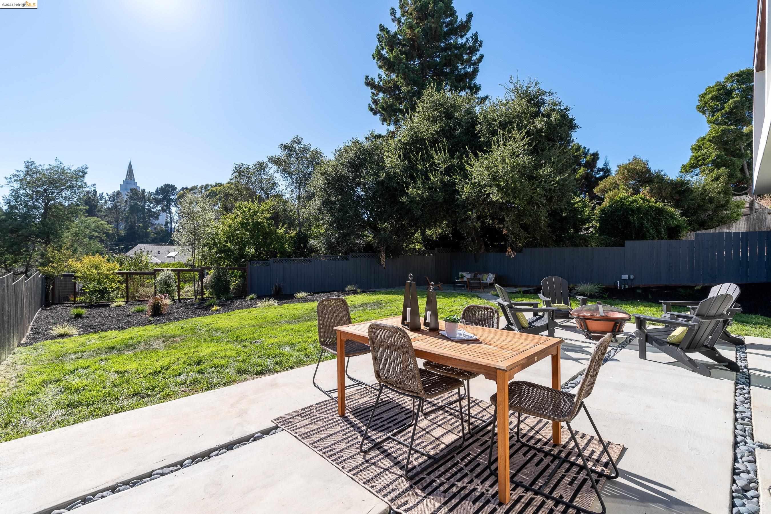 3035 Monterey