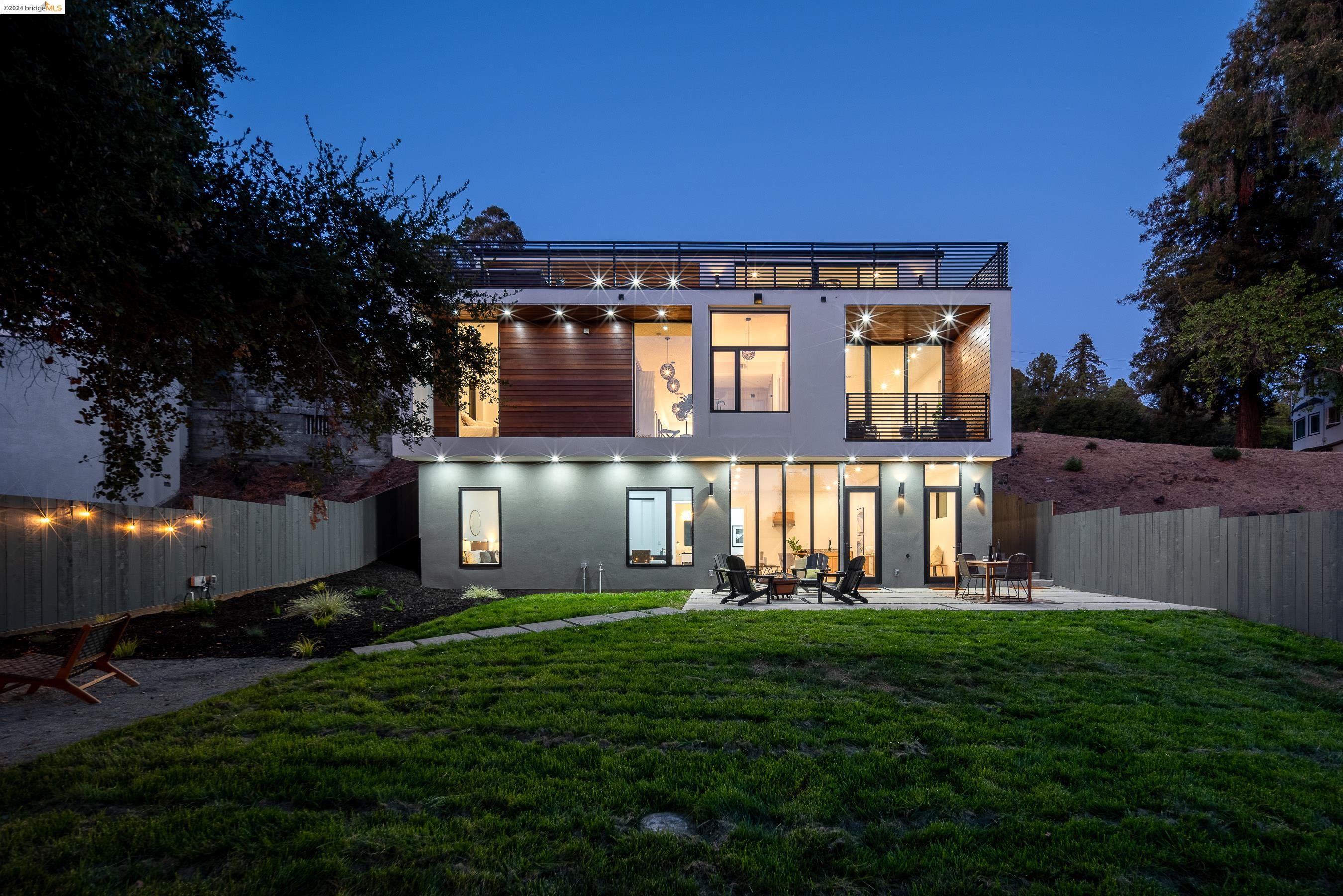 3035 Monterey