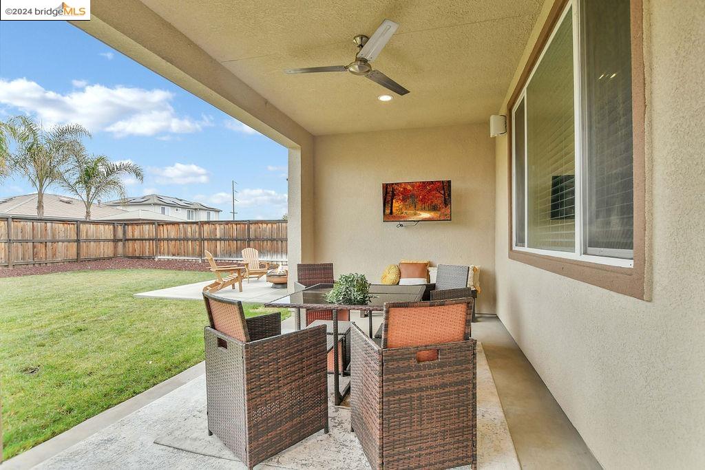 9527 Pescadero Cir
