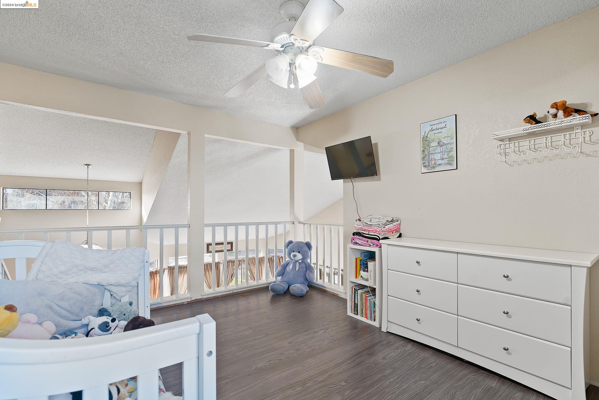 160 Mesquite Ct