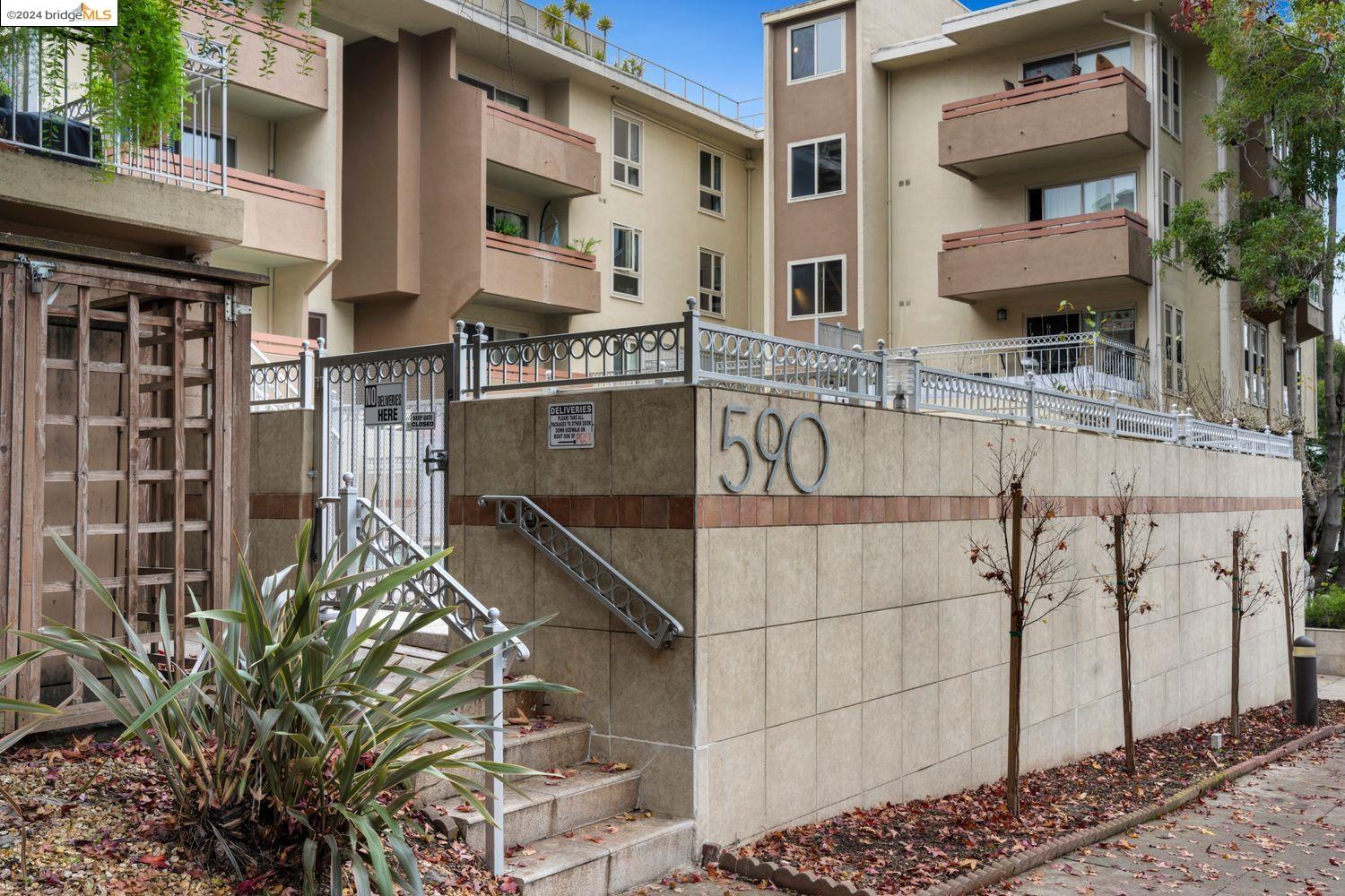 590 El Dorado Ave # 312