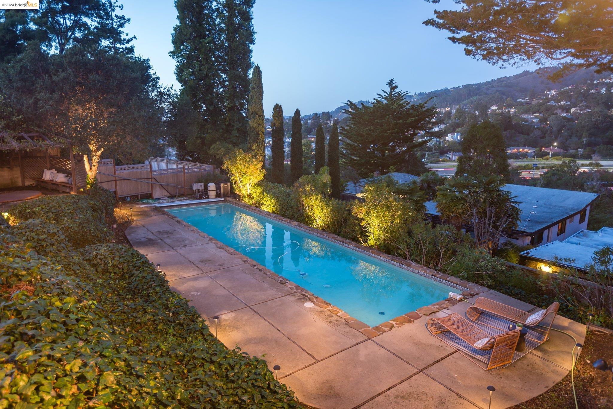 6114 Ocean View Dr
