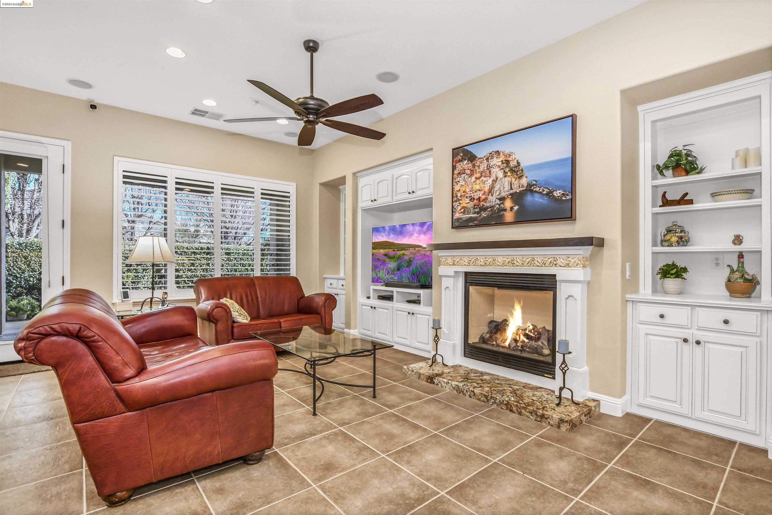 392 Earlham Way