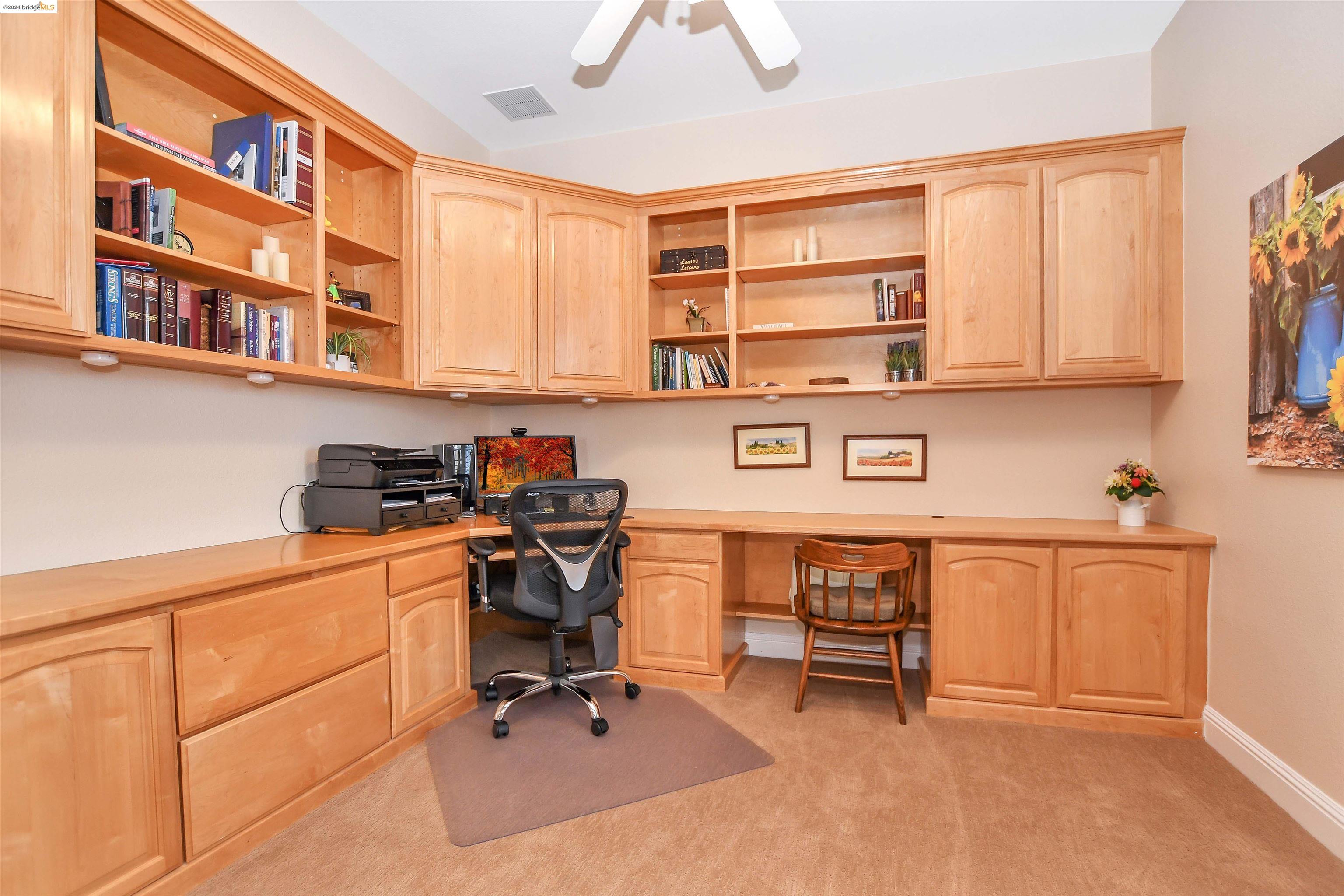 392 Earlham Way