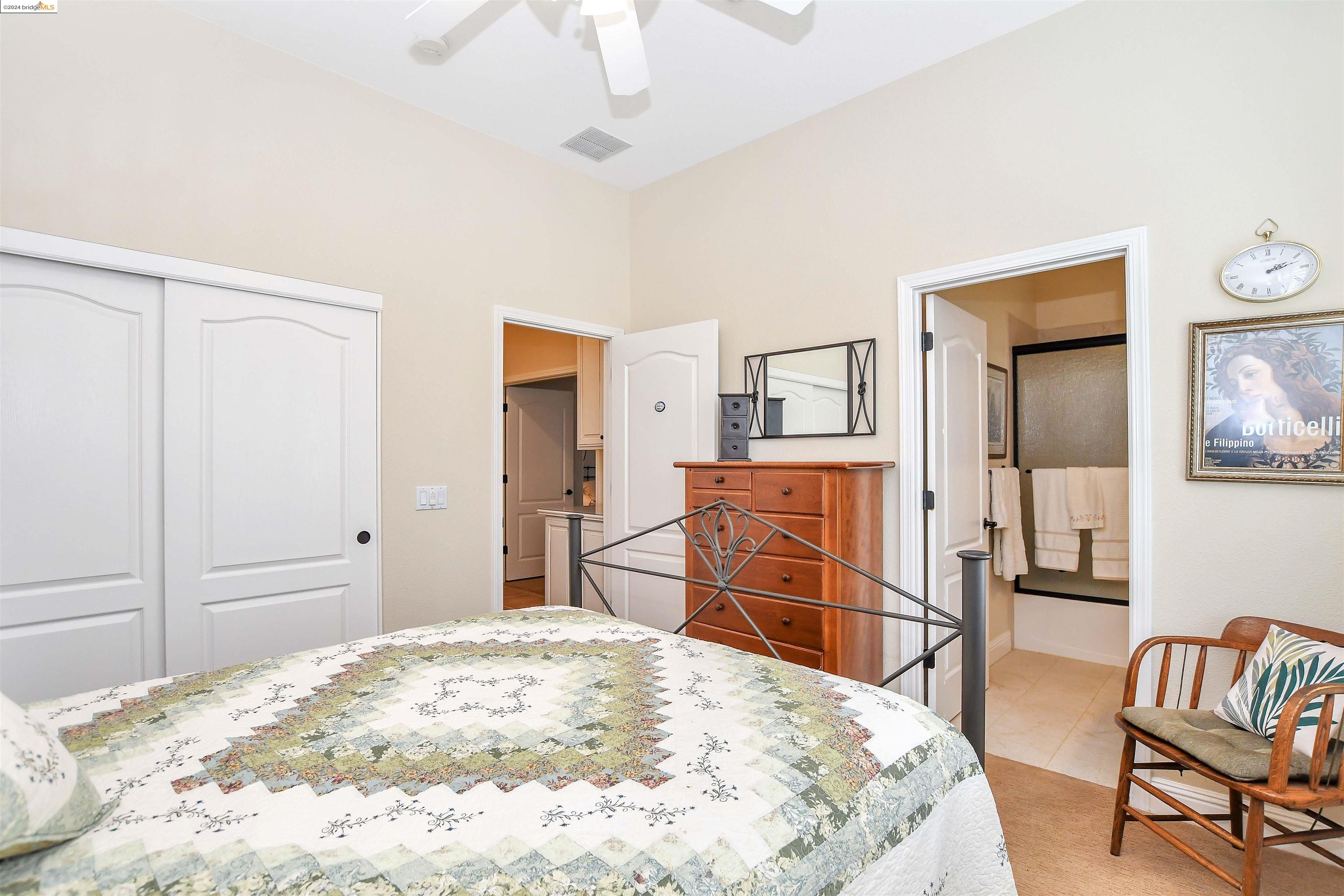 392 Earlham Way