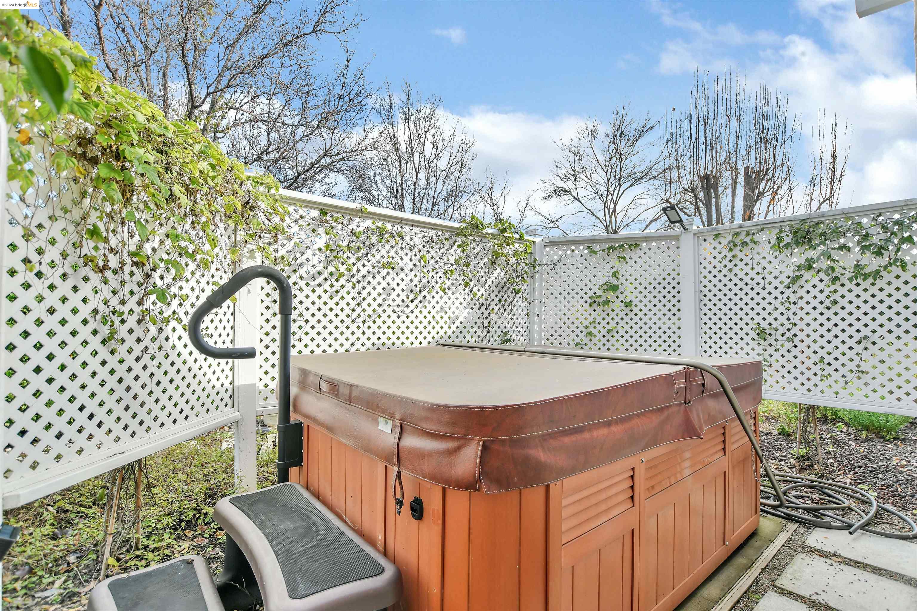 392 Earlham Way