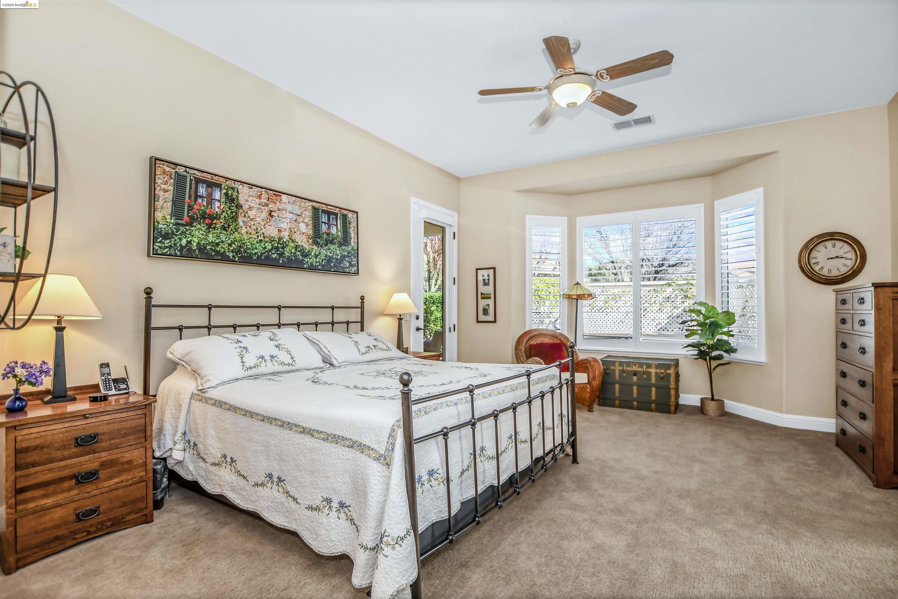 392 Earlham Way