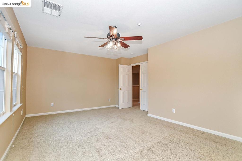 2311 Colonial Ct