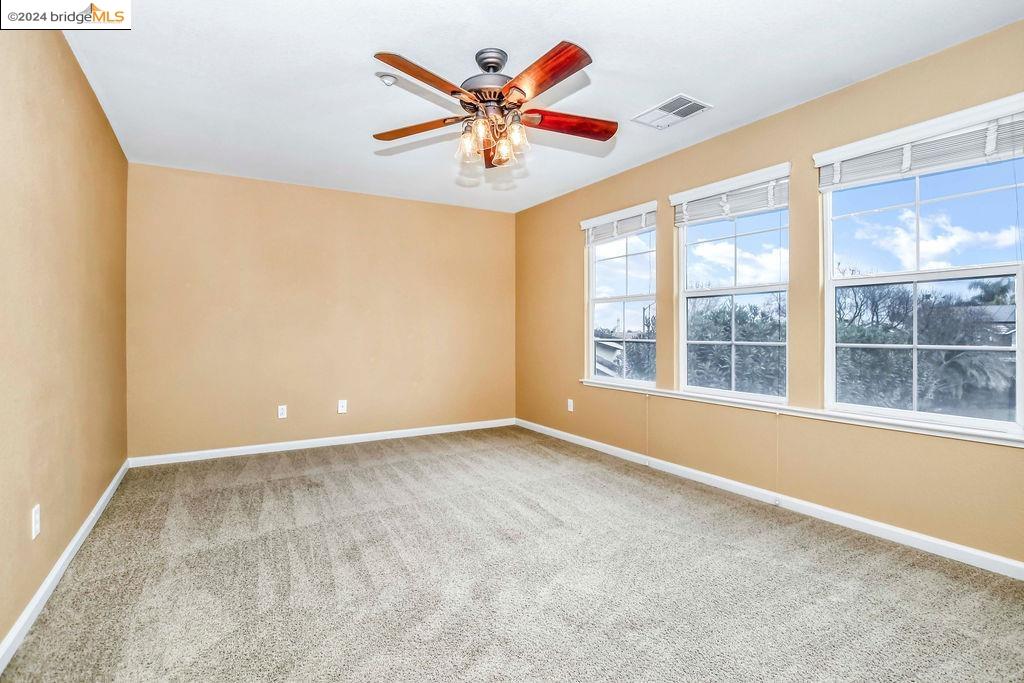 2311 Colonial Ct