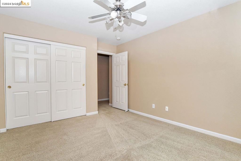 2311 Colonial Ct