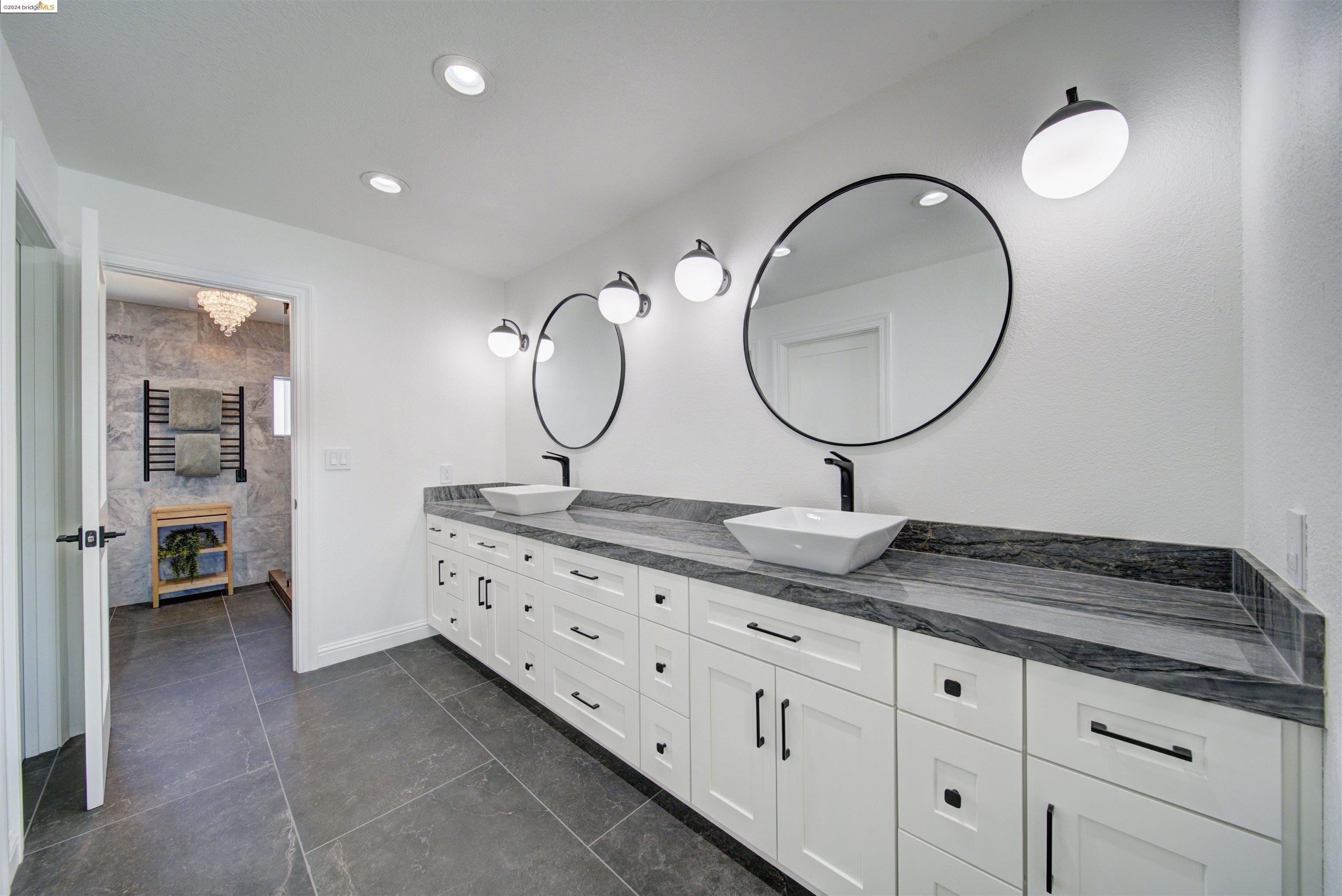 1741 Surfside Pl