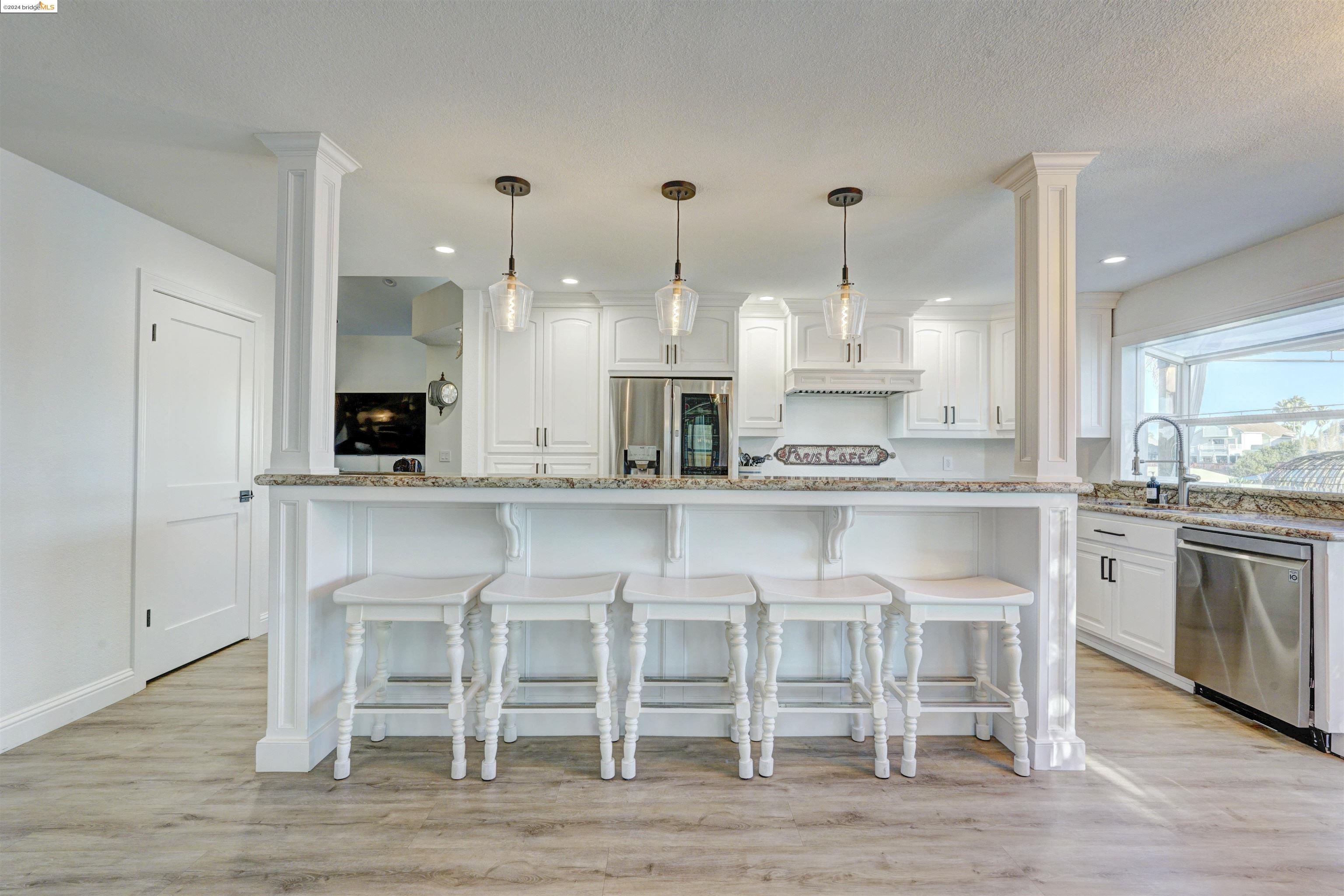 1741 Surfside Pl
