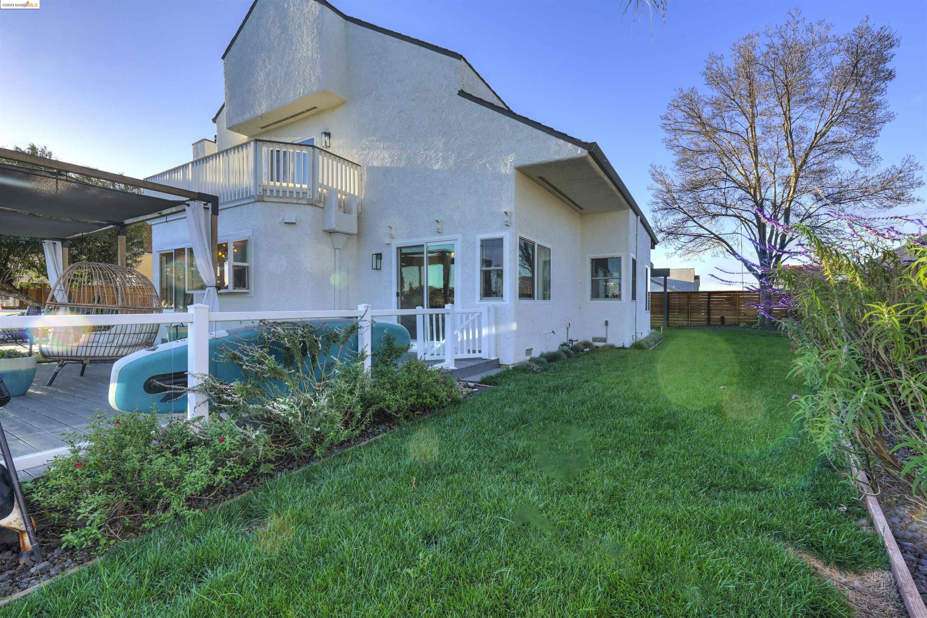 1741 Surfside Pl