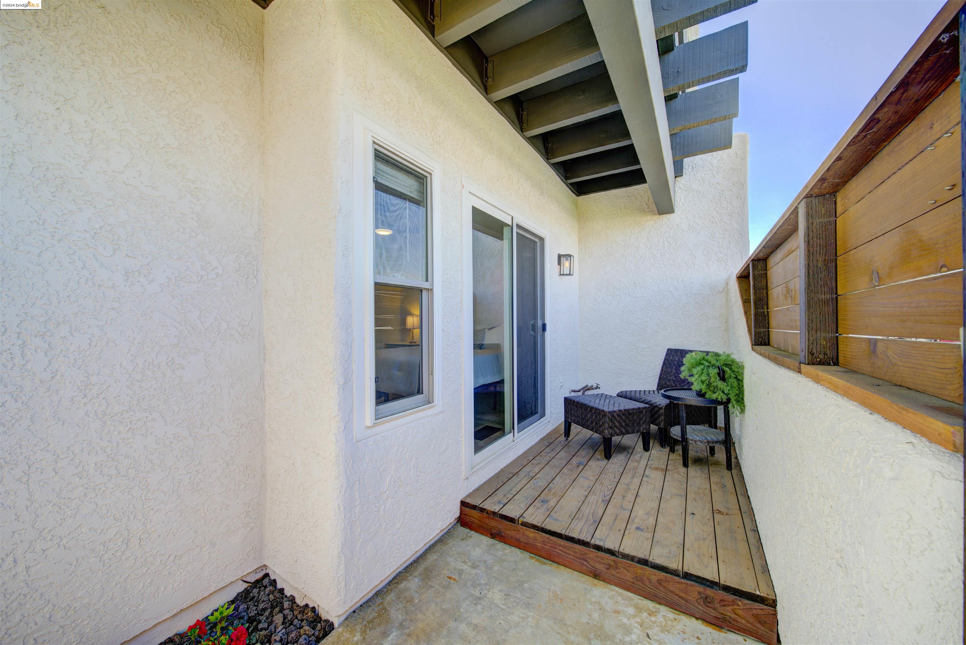 1741 Surfside Pl