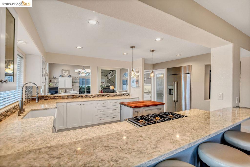 93 Shell Pl