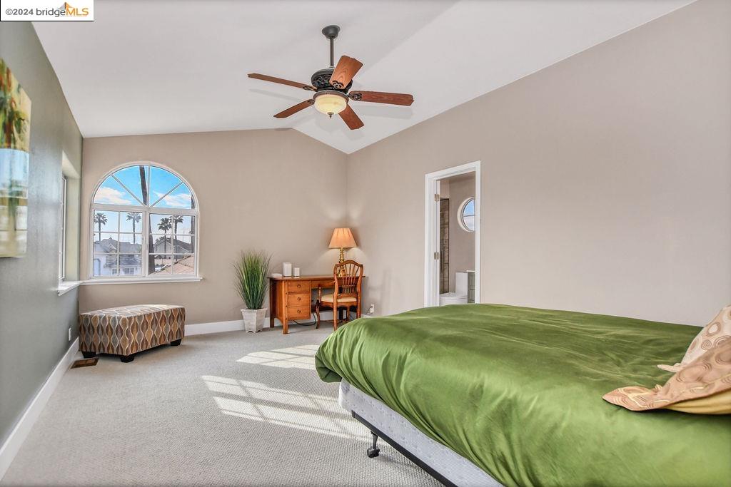 93 Shell Pl