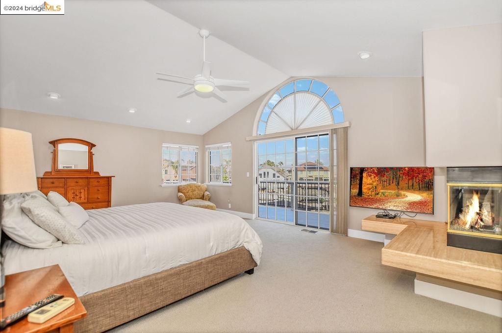 93 Shell Pl