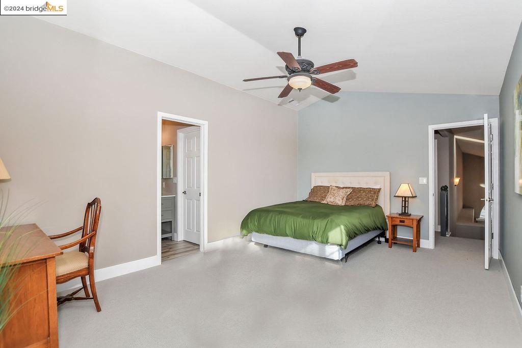 93 Shell Pl