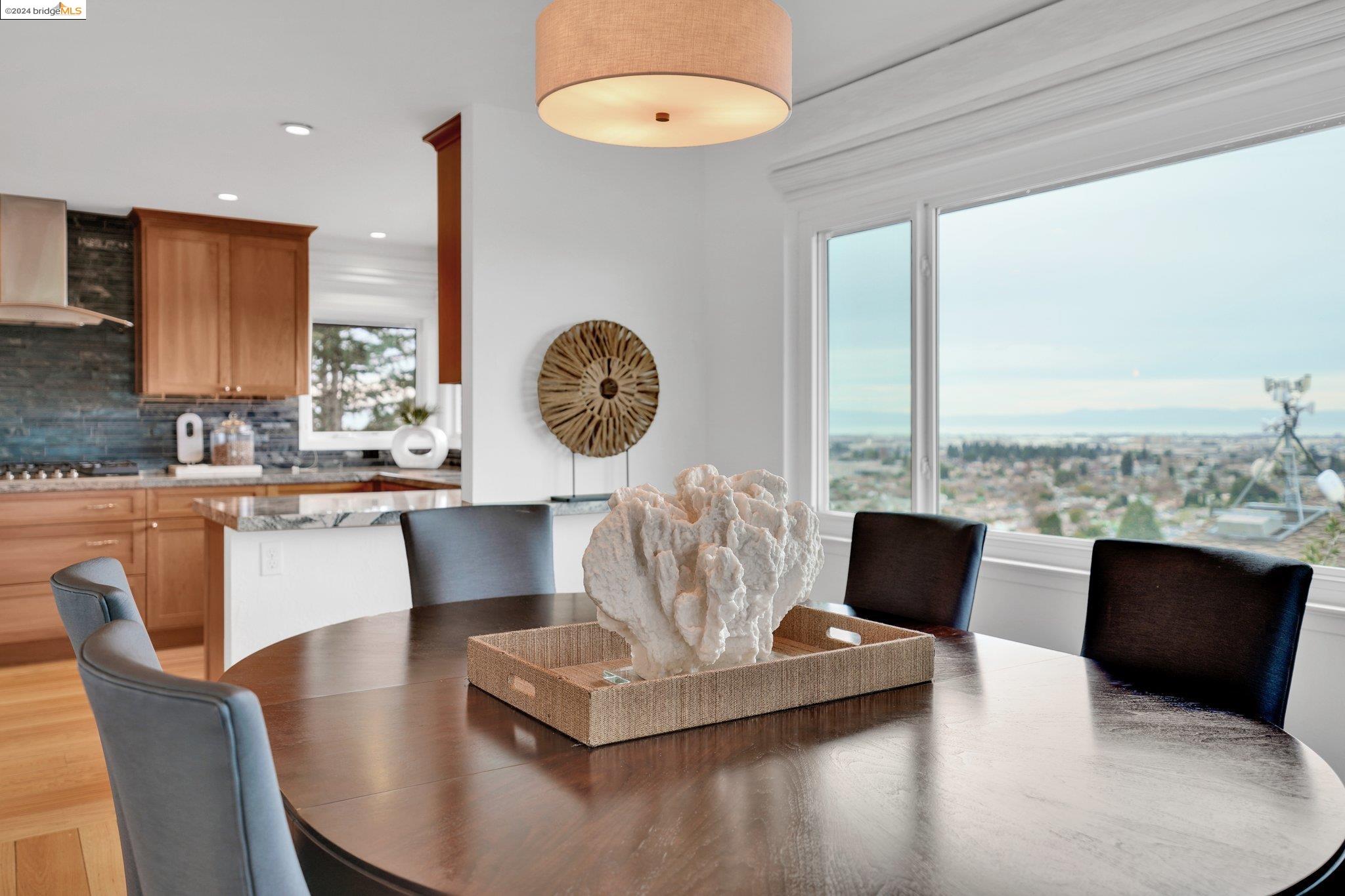 1391 View Dr